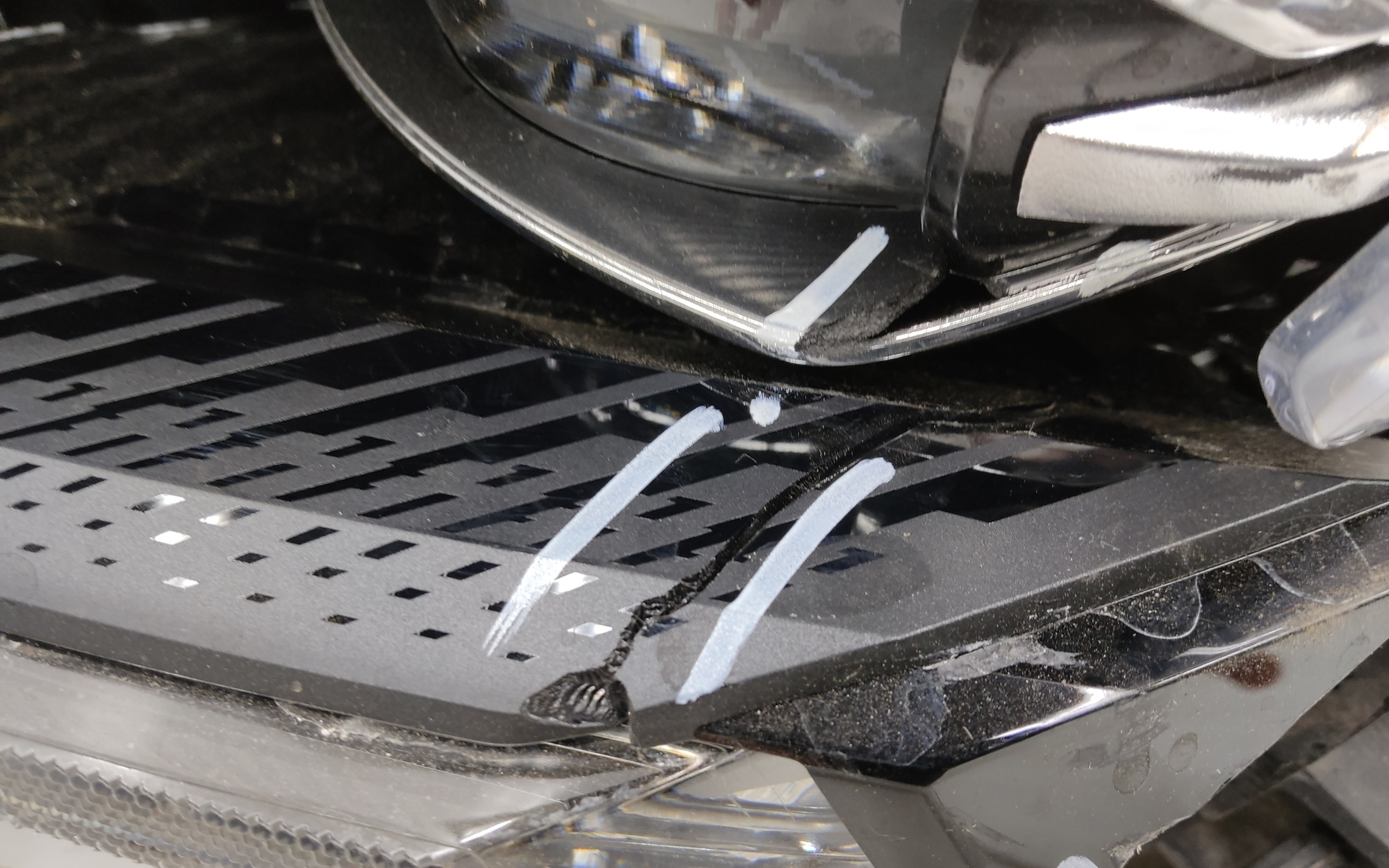 Фара передняя левая Geely Monjaro