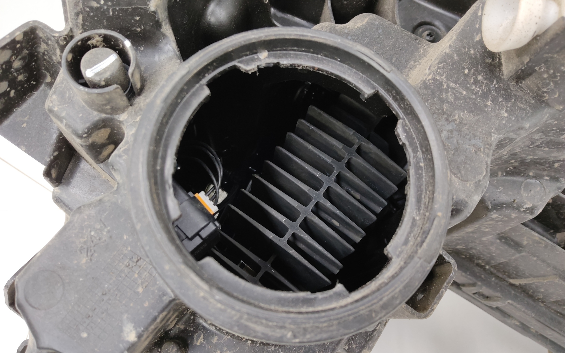 Фара передняя правая Geely Cityray LED