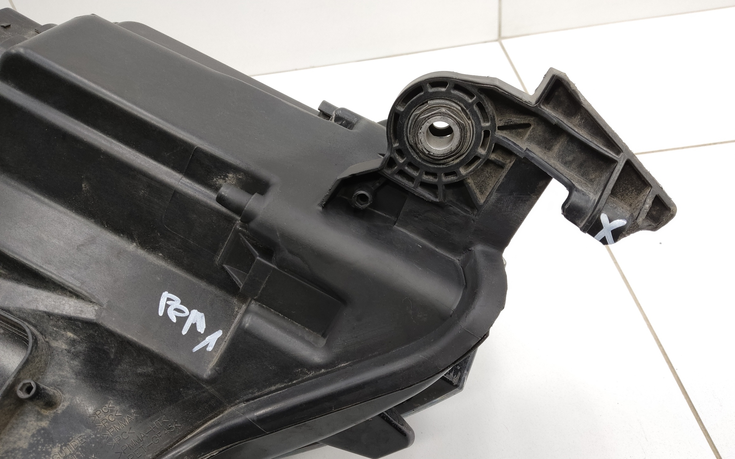 Фара передняя левая Skoda Kodiaq 1 Restail LED