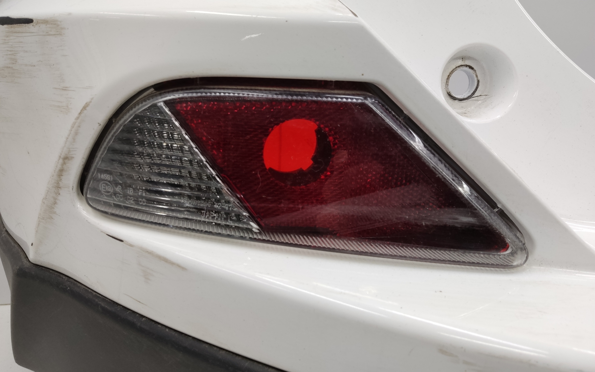 Бампер задний Toyota RAV4 CA40 Restail