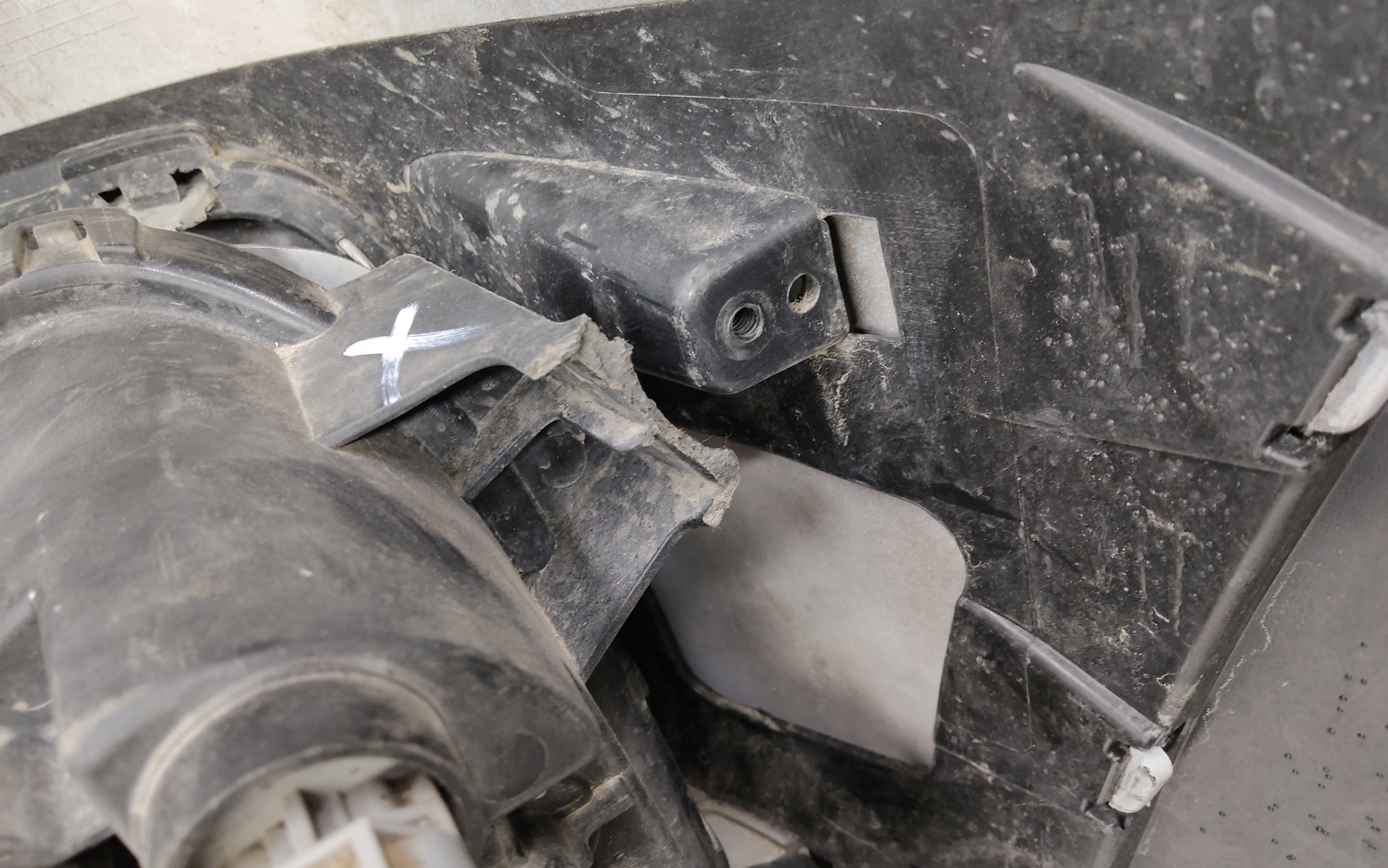 Бампер передний Kia Seltos