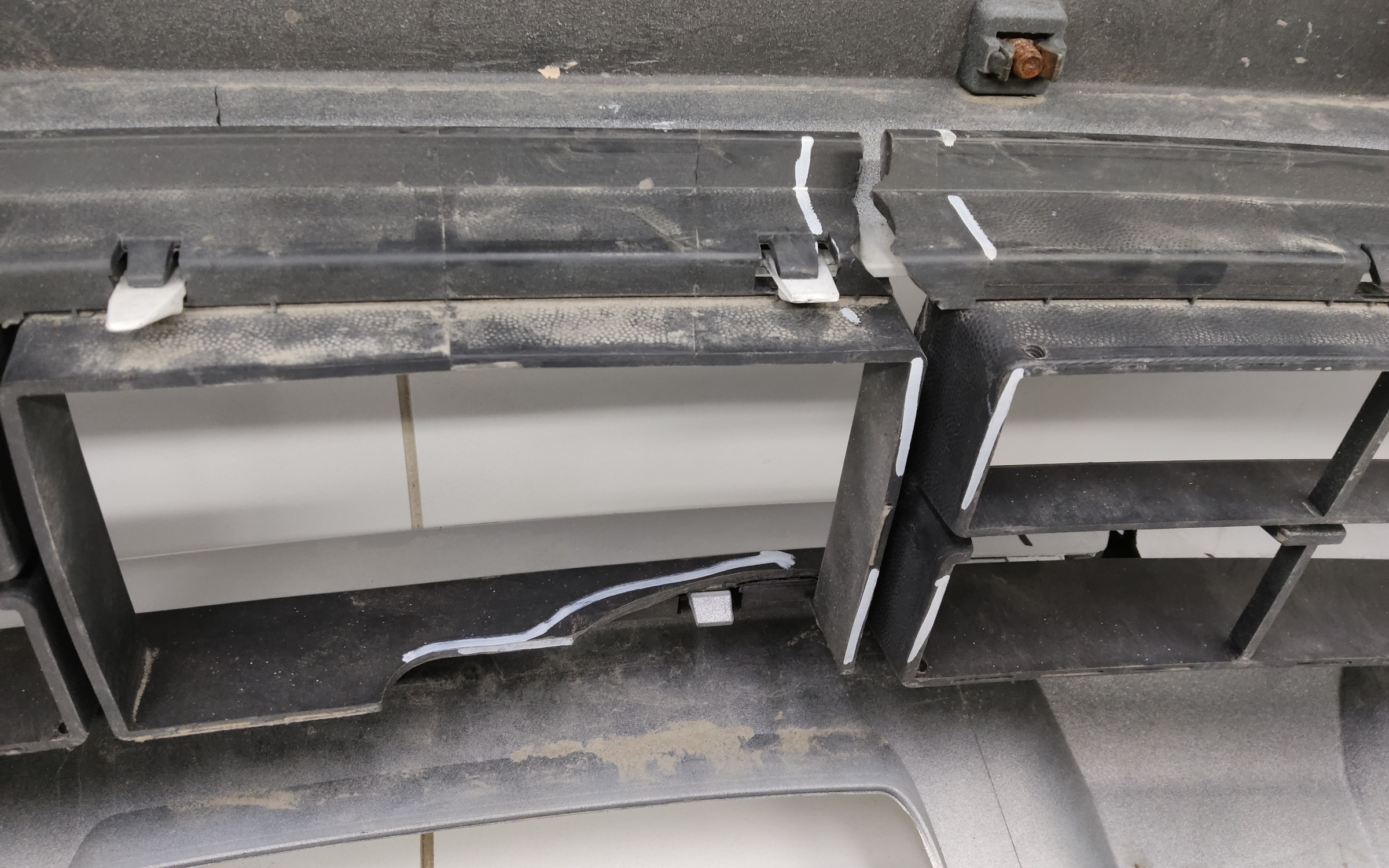 Бампер передний Exeed TXL Restail