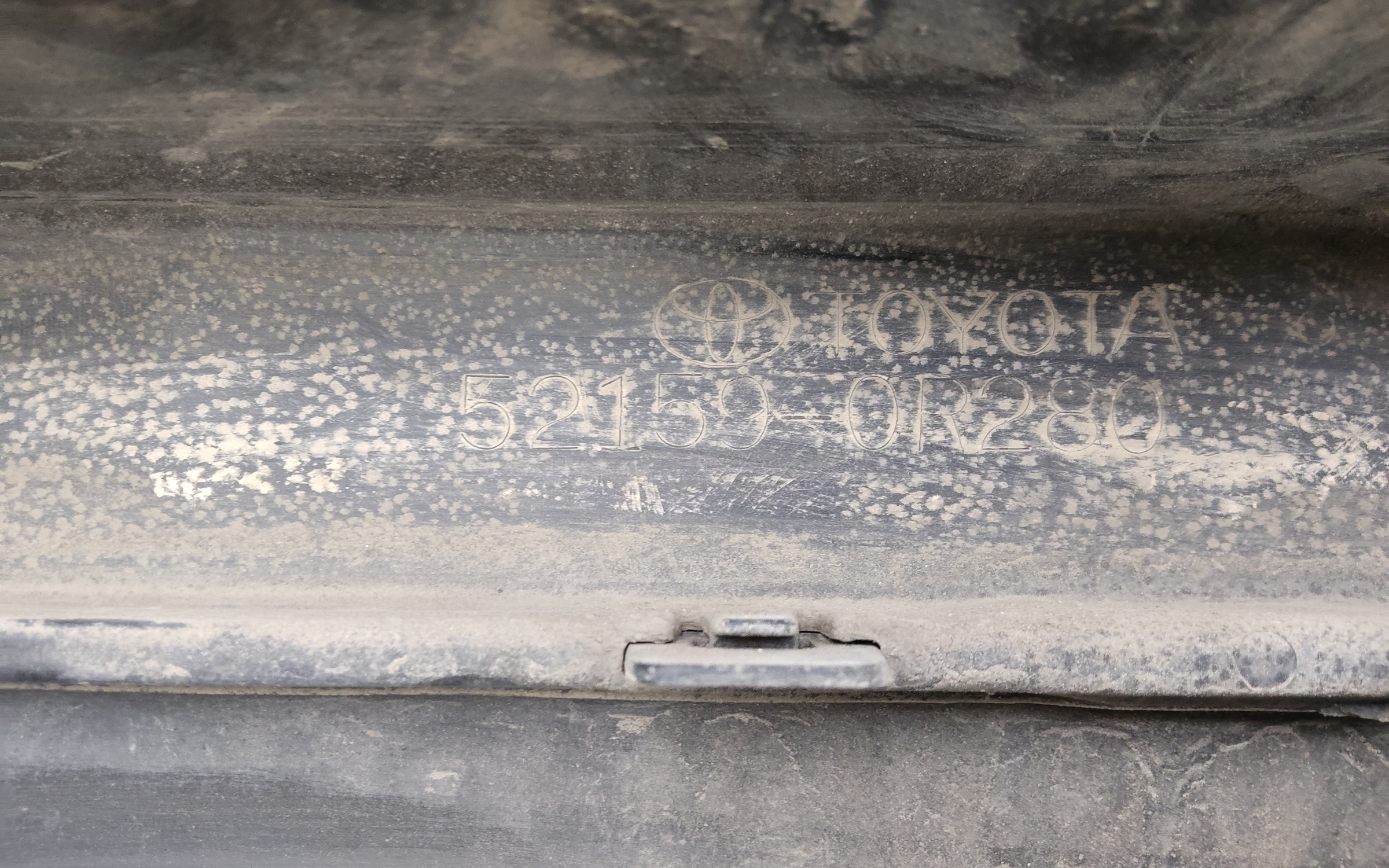 Бампер задний Toyota RAV4 XA50