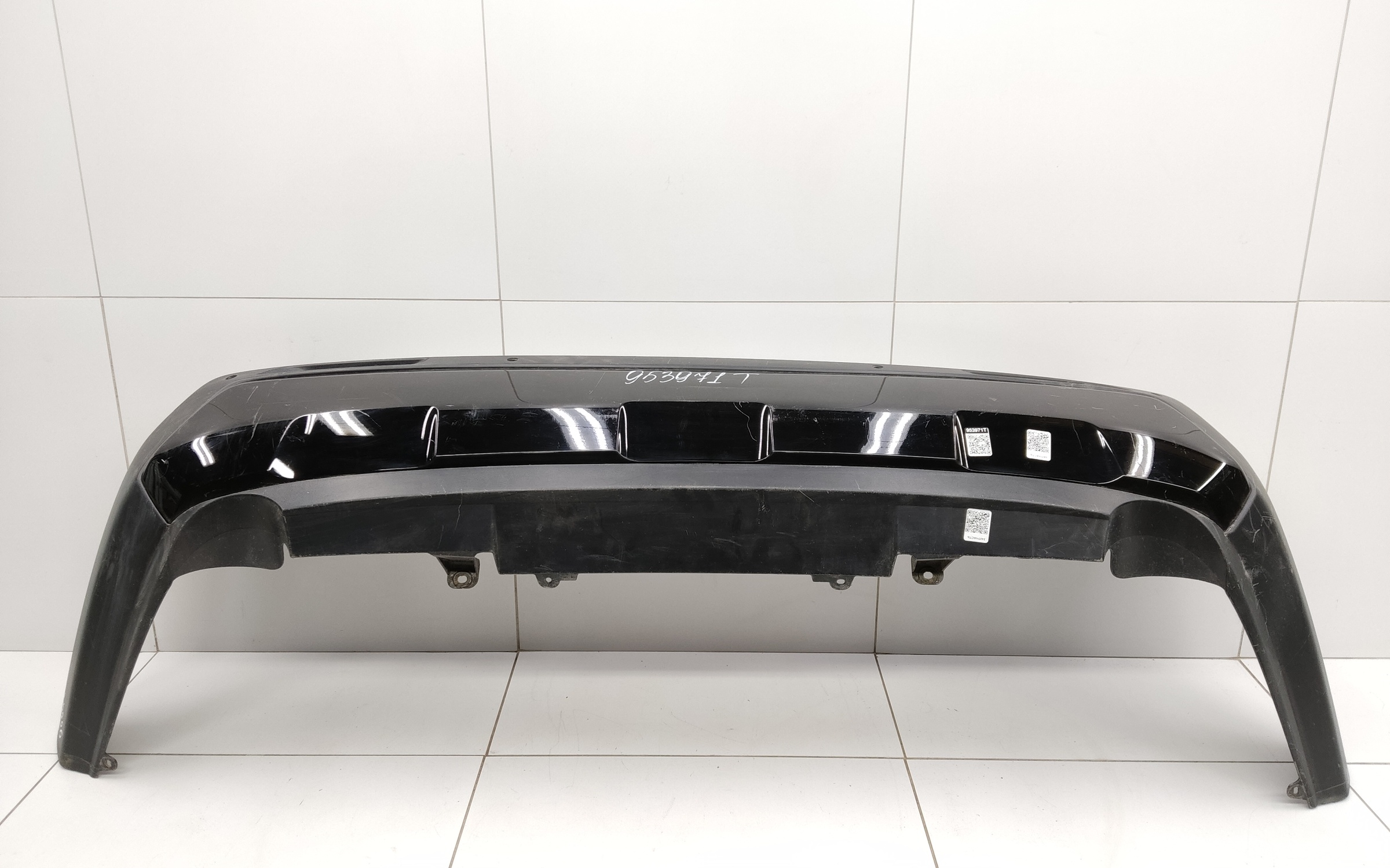 Бампер задний Toyota RAV4 XA50