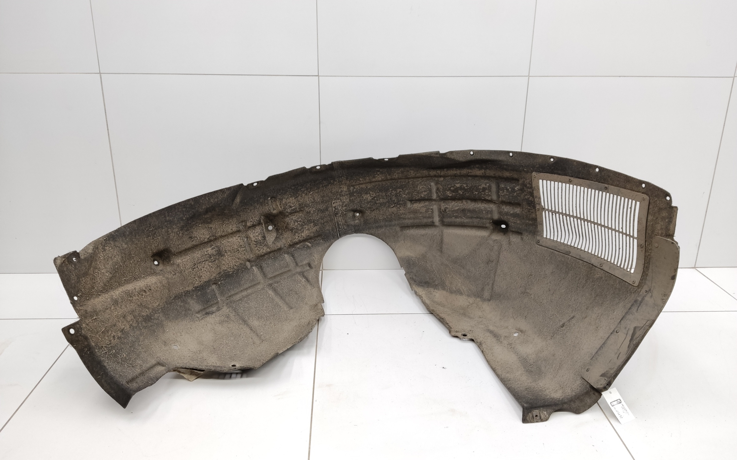 Подкрылок передний правый Voyah Dream