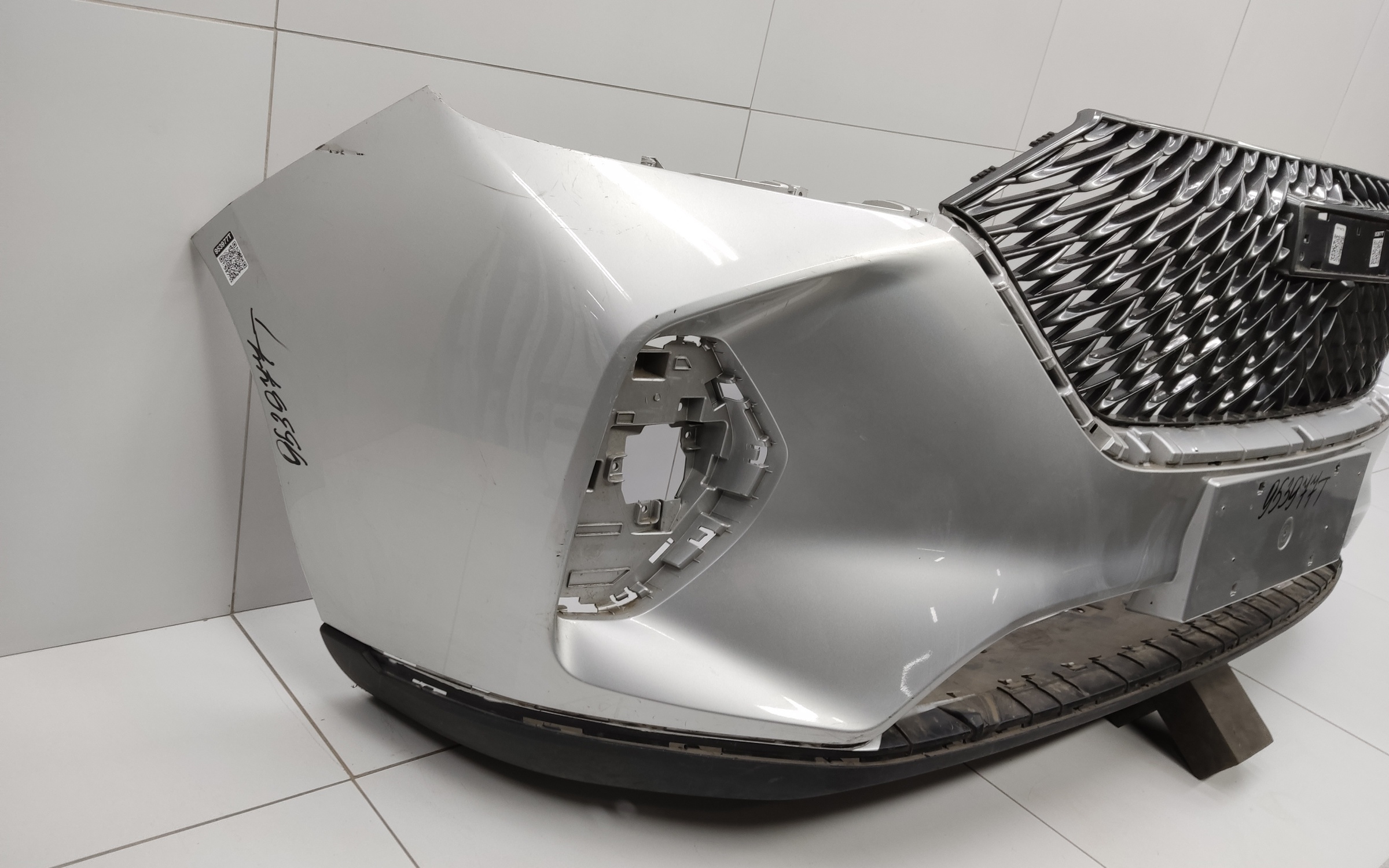 Бампер передний Haval M6 2