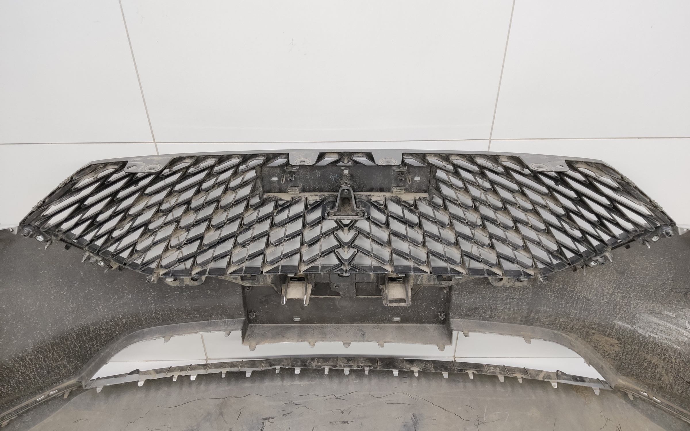 Бампер передний Haval M6 2