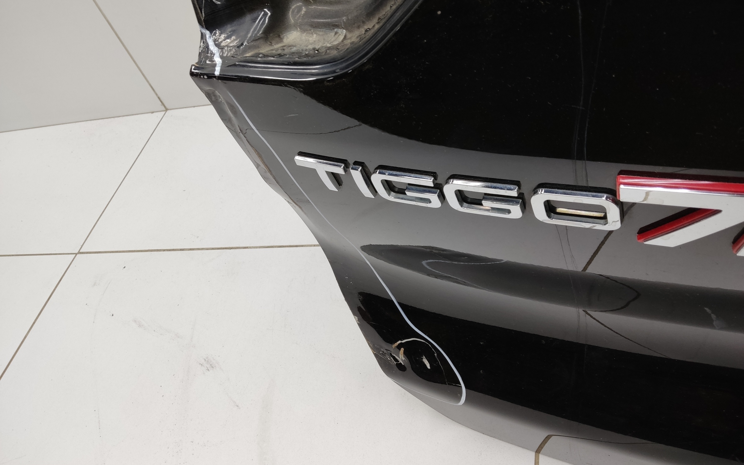 Крышка багажника Chery Tiggo 8 с датчиком защемления