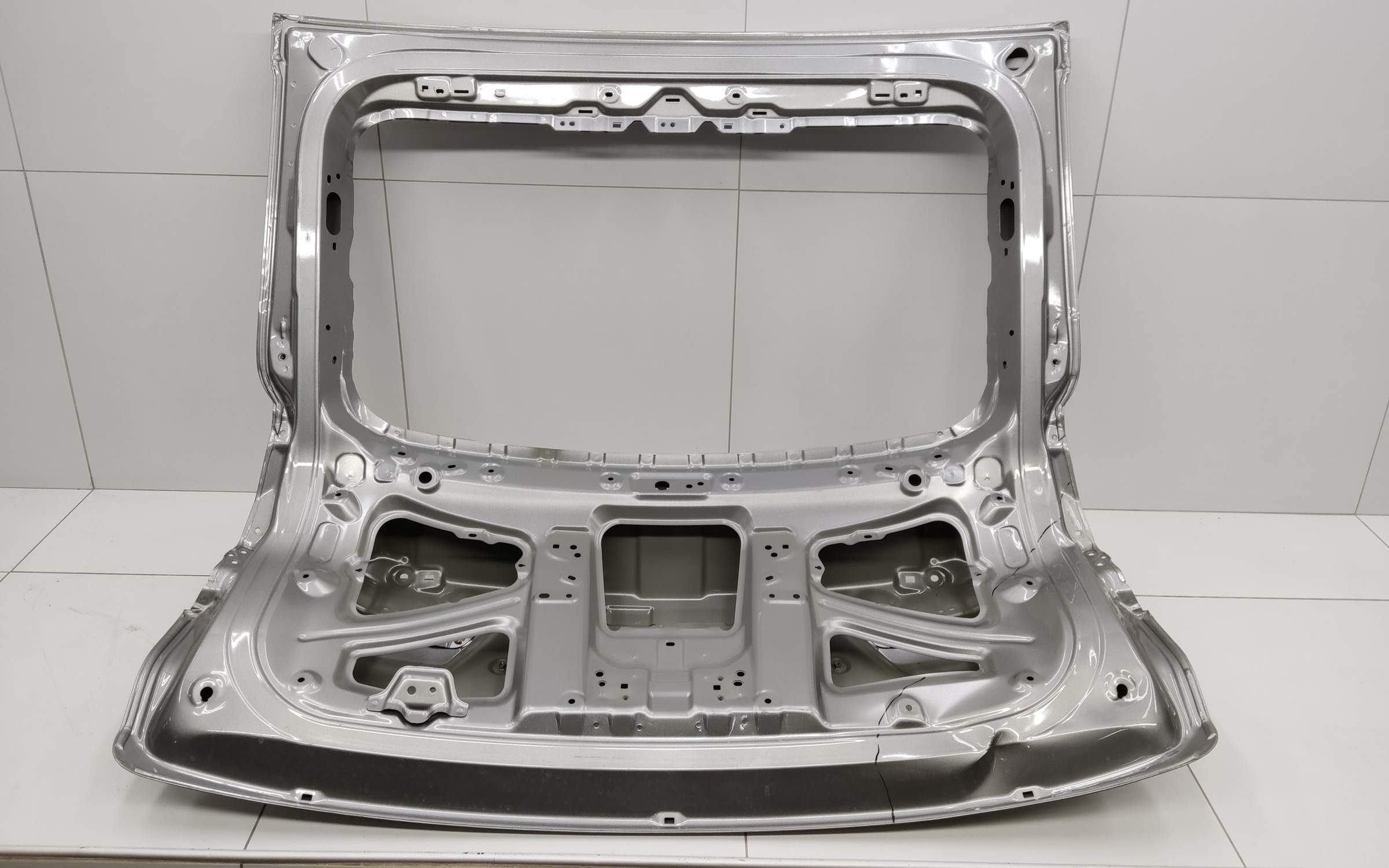 Крышка багажника Haval F7x