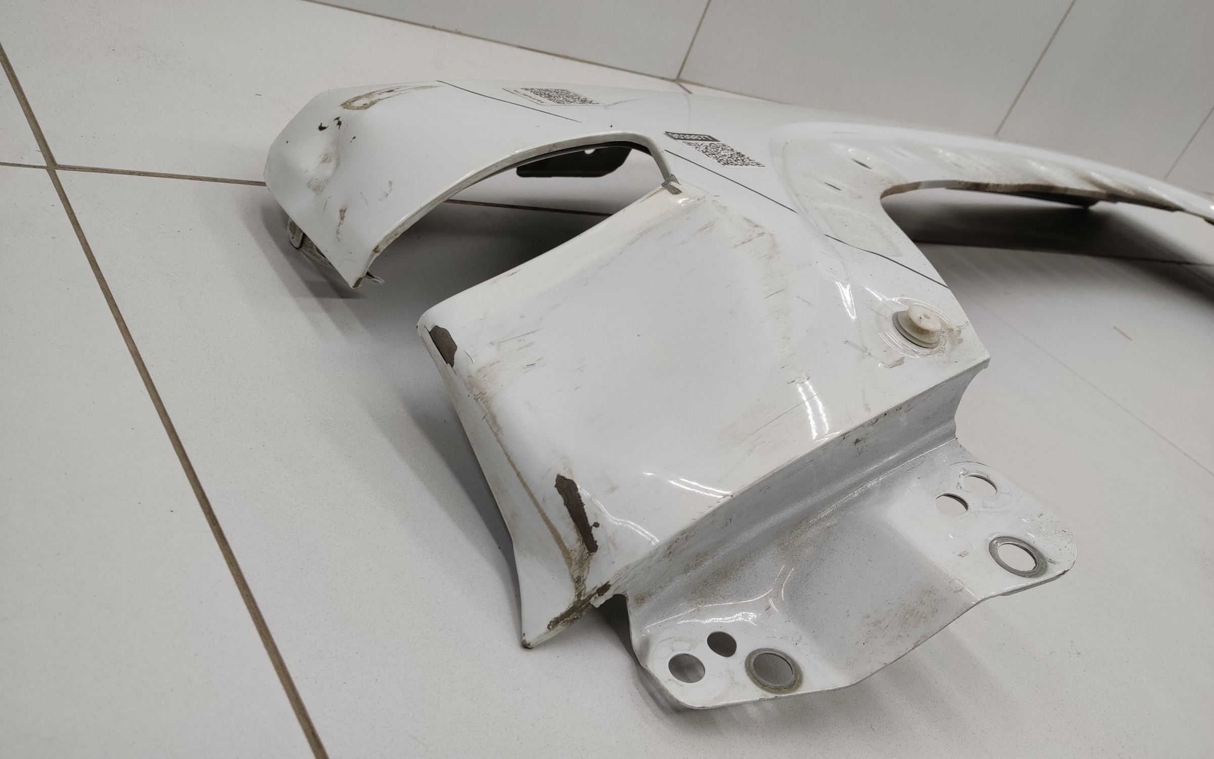 Крыло переднее левое Tank 300