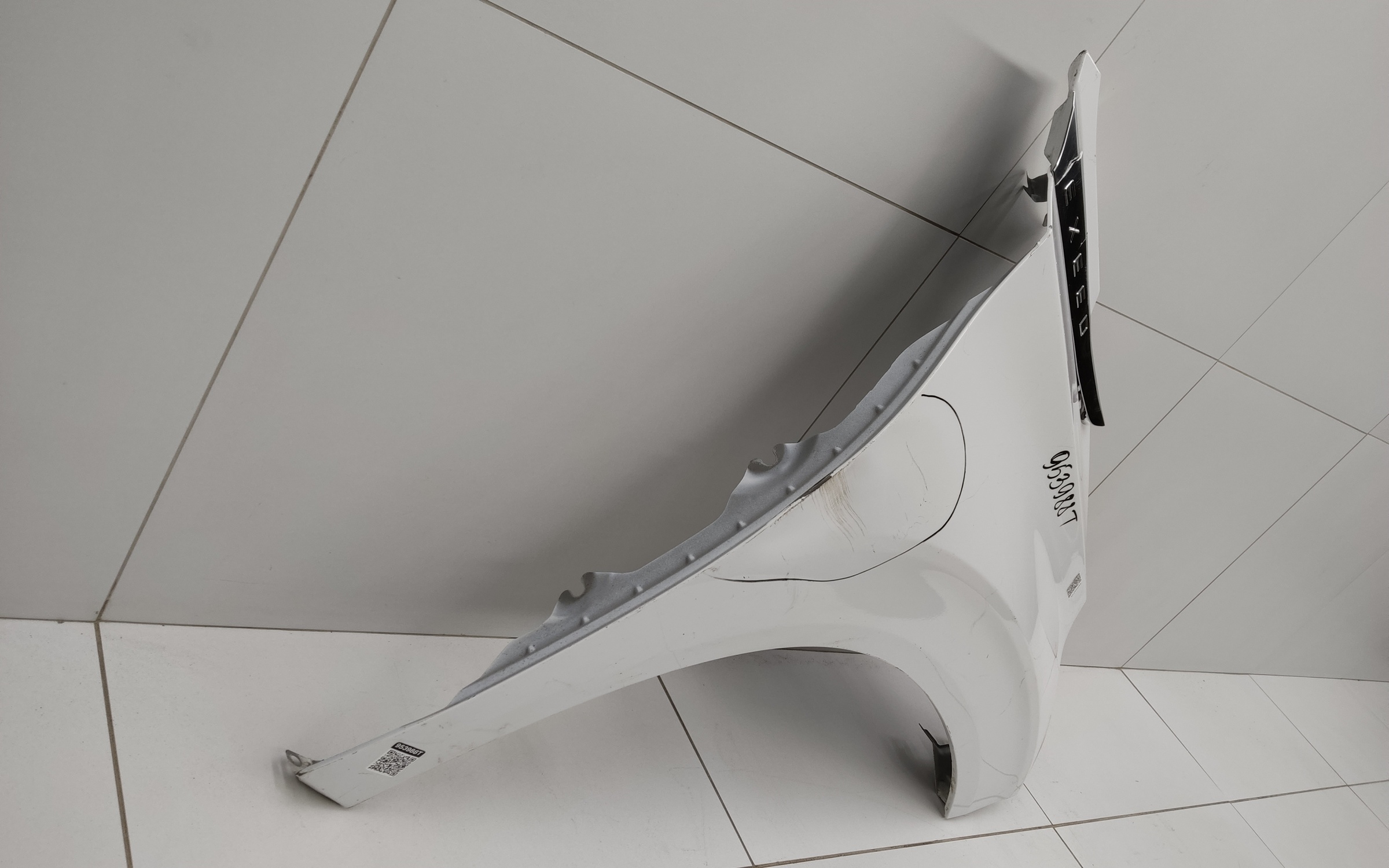 Крыло переднее правое Exeed VX