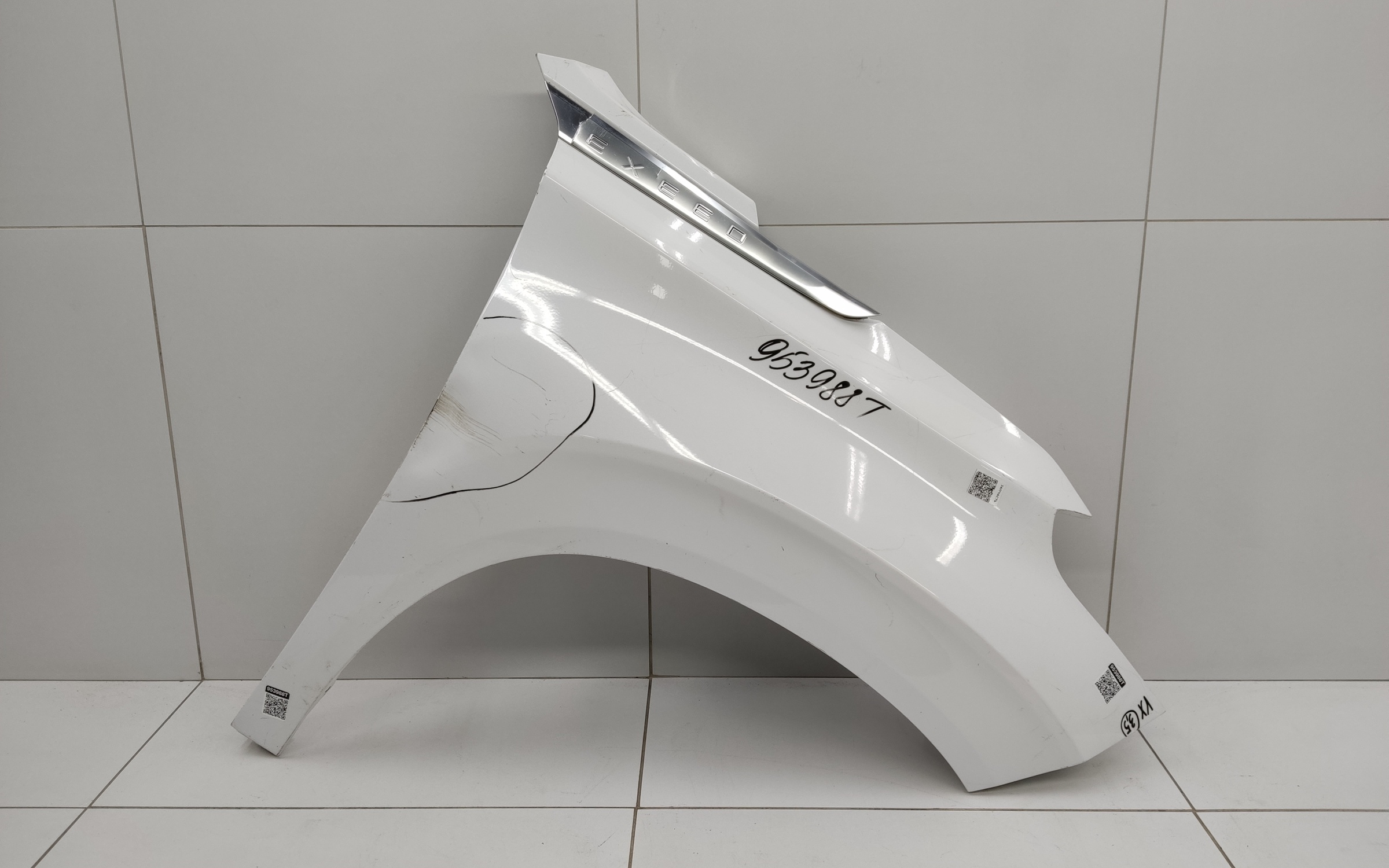 Крыло переднее правое Exeed VX