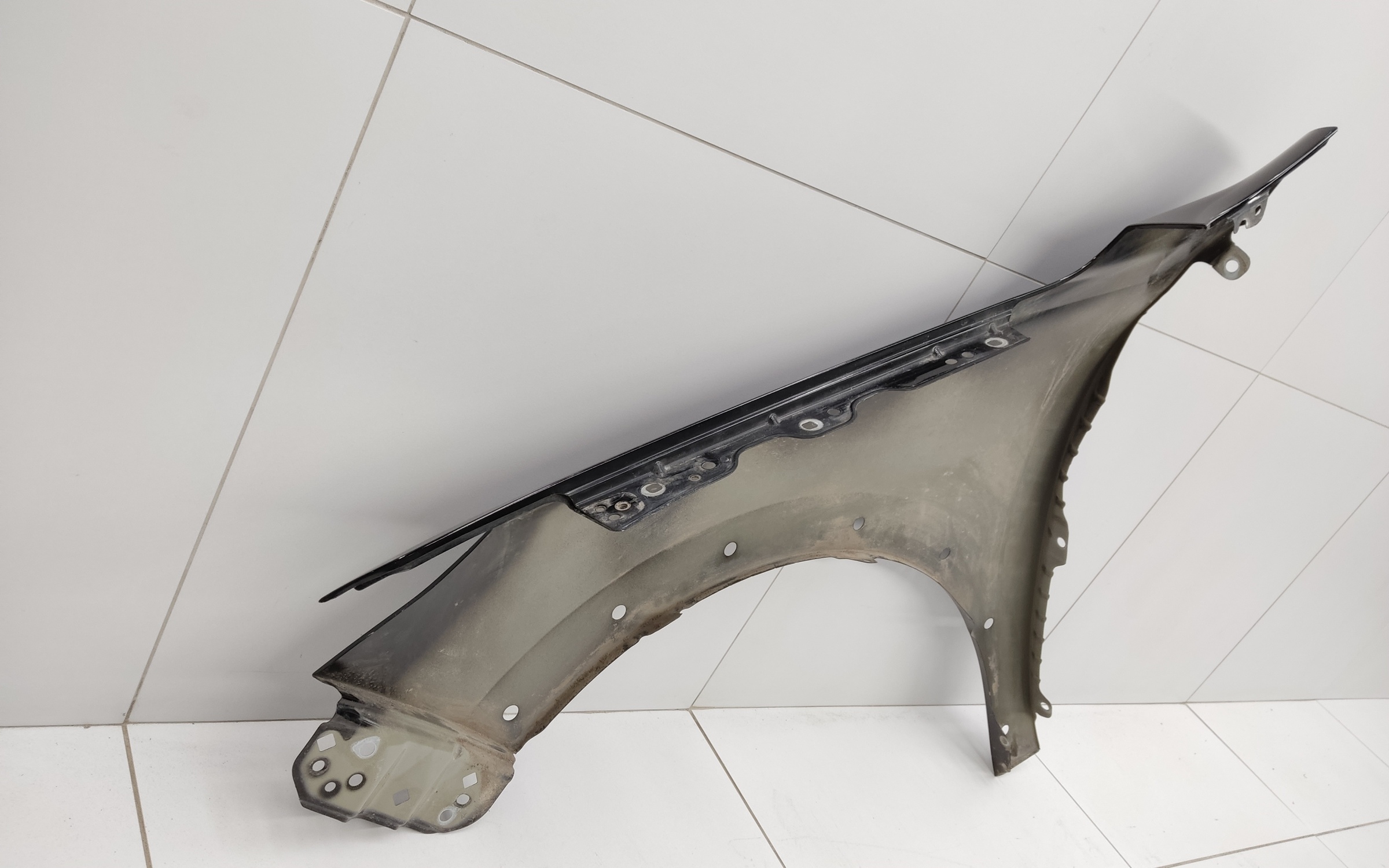 Крыло переднее правое Haval Jolion Restail