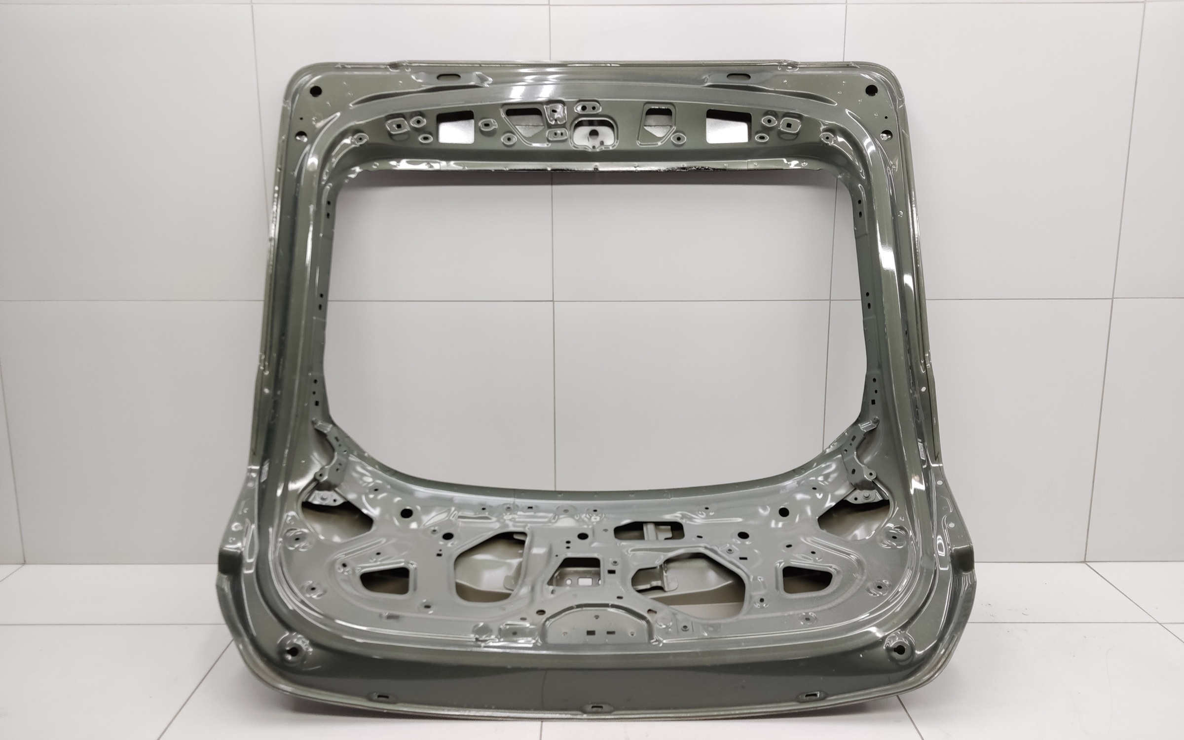 Крышка багажника Zeekr 001