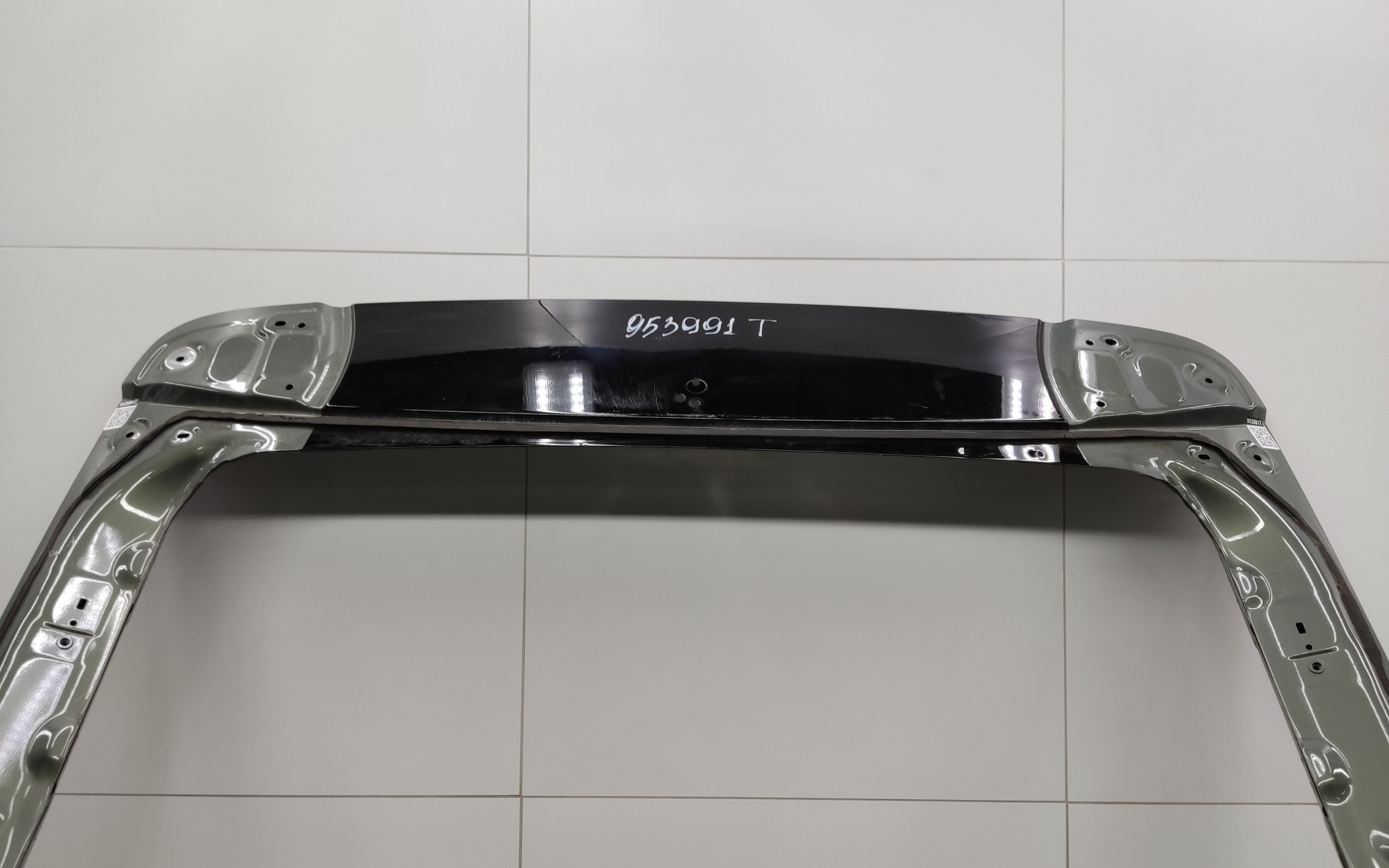 Крышка багажника Zeekr 001