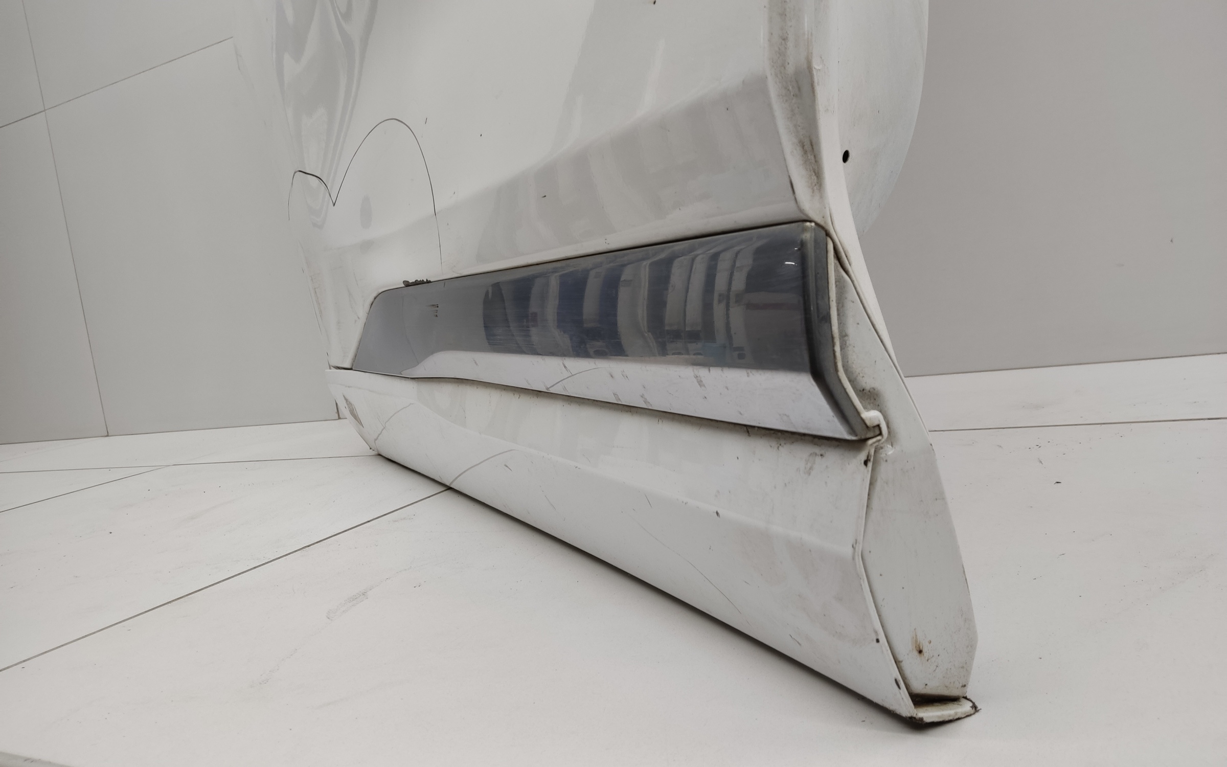 Дверь задняя правая Exeed VX