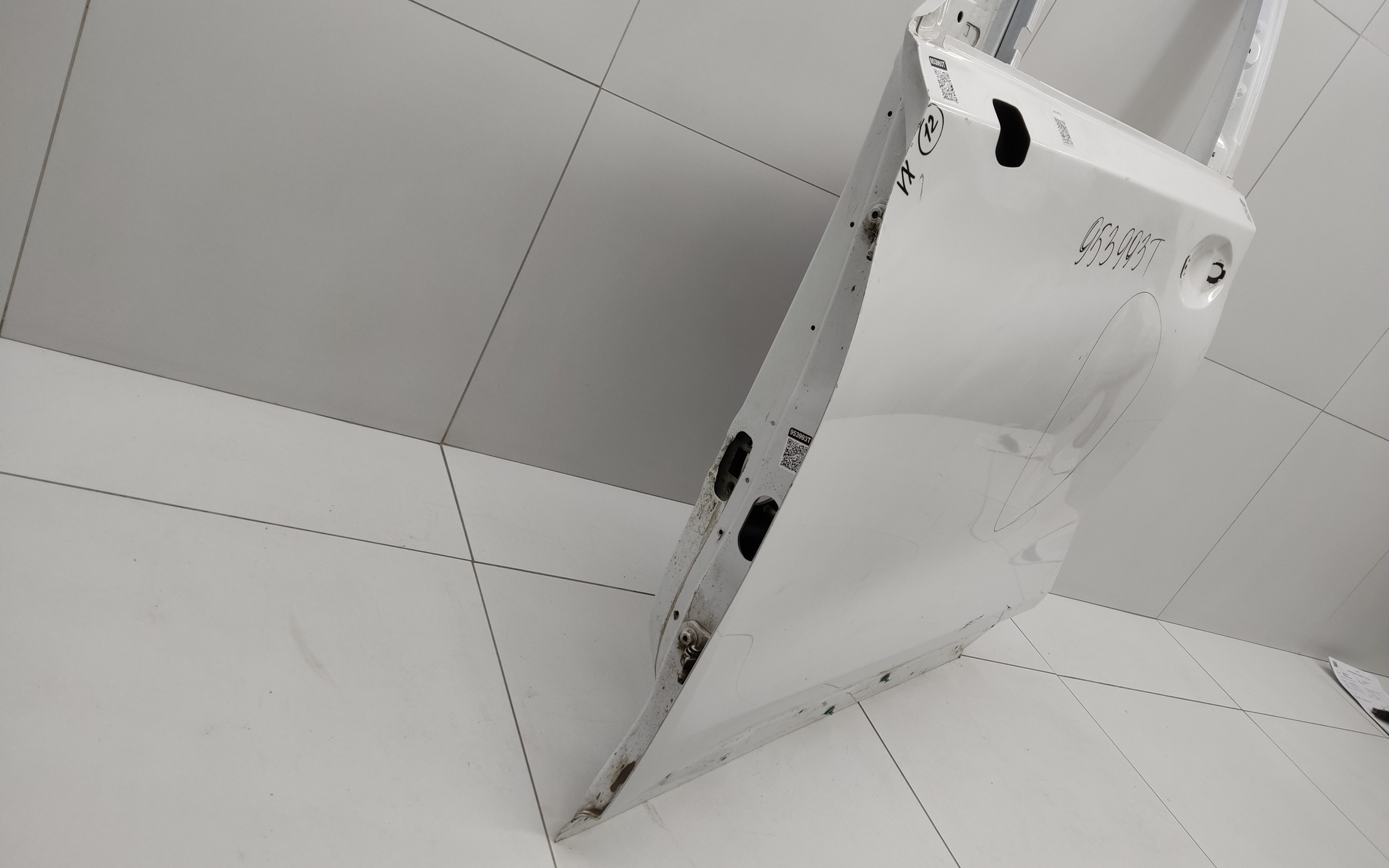 Дверь передняя левая Exeed VX