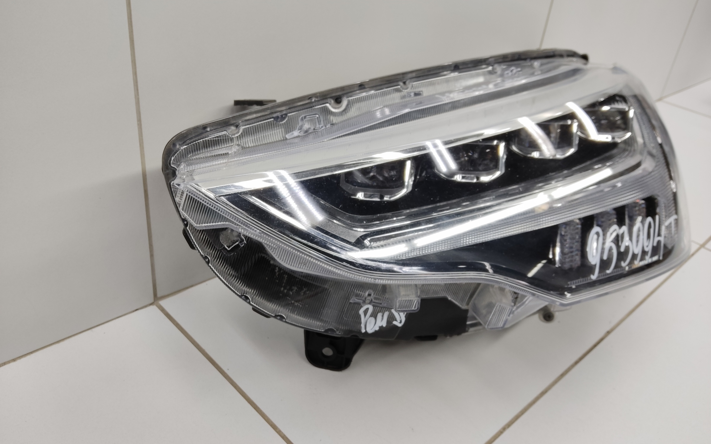 Фара передняя левая Haval Jolion LED