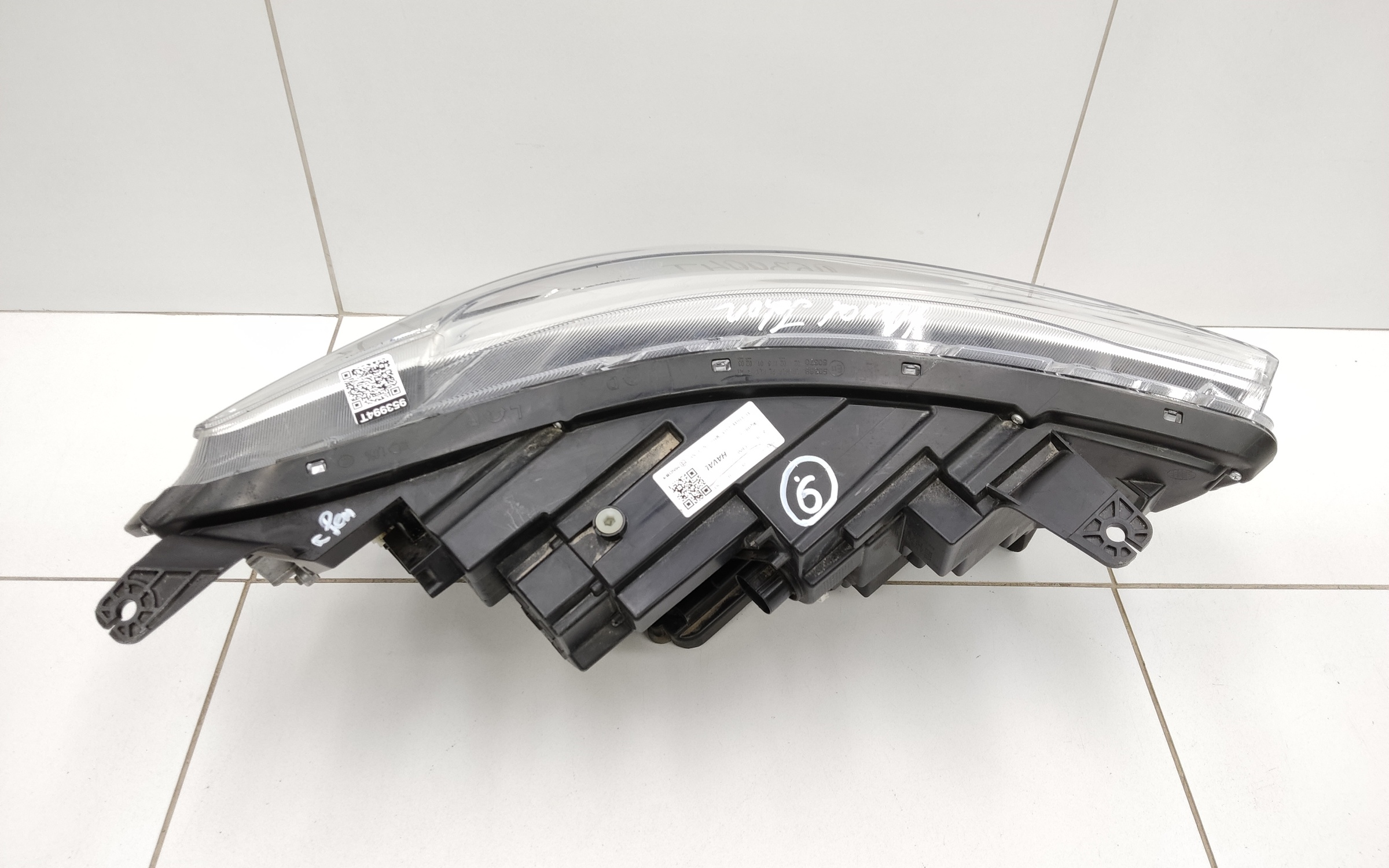 Фара передняя левая Haval Jolion LED