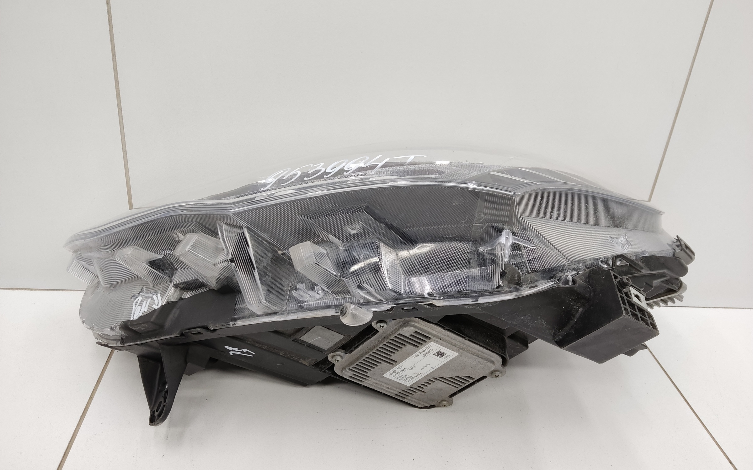 Фара передняя левая Haval Jolion LED