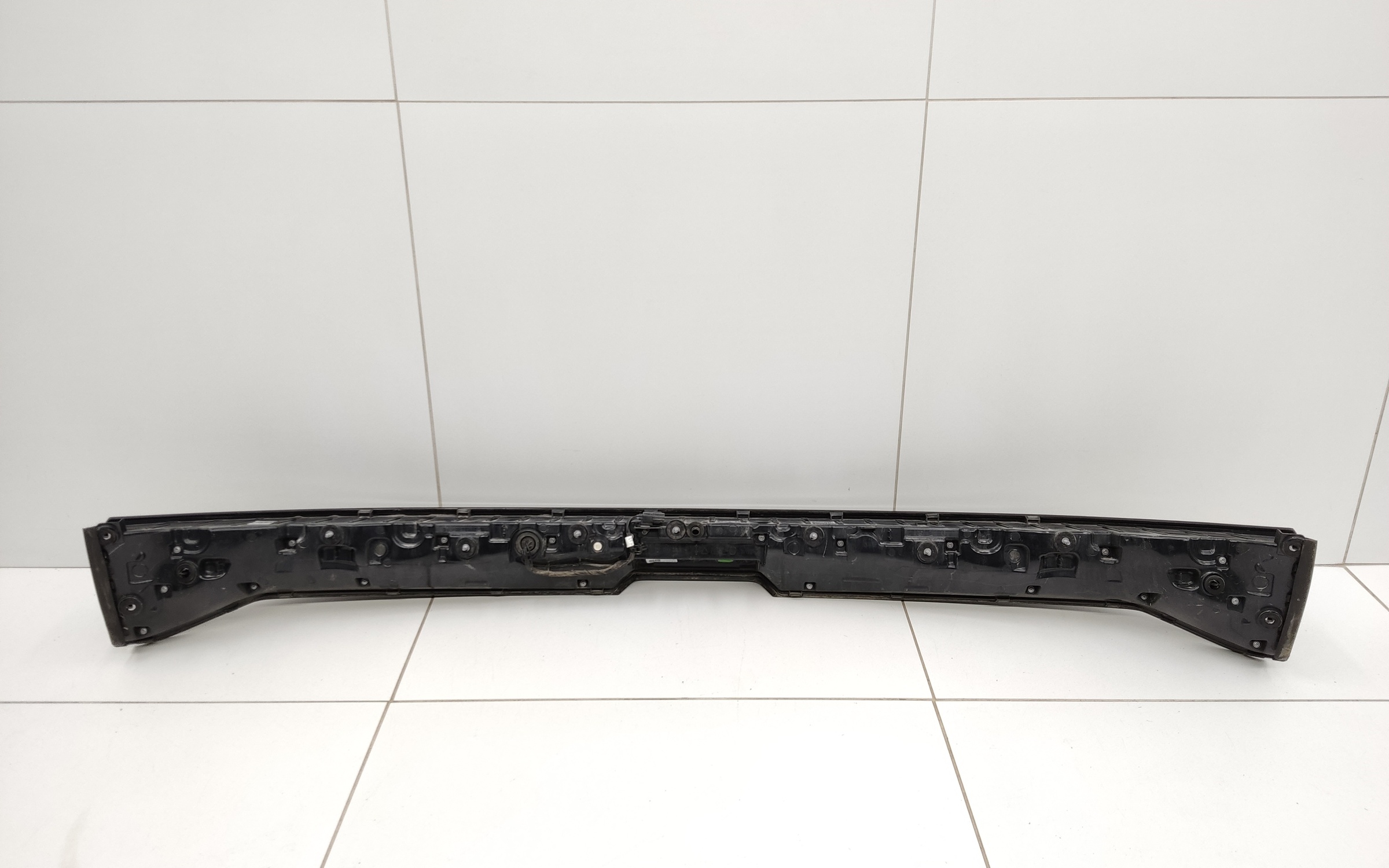 Фонарь крышки багажника Zeekr 001