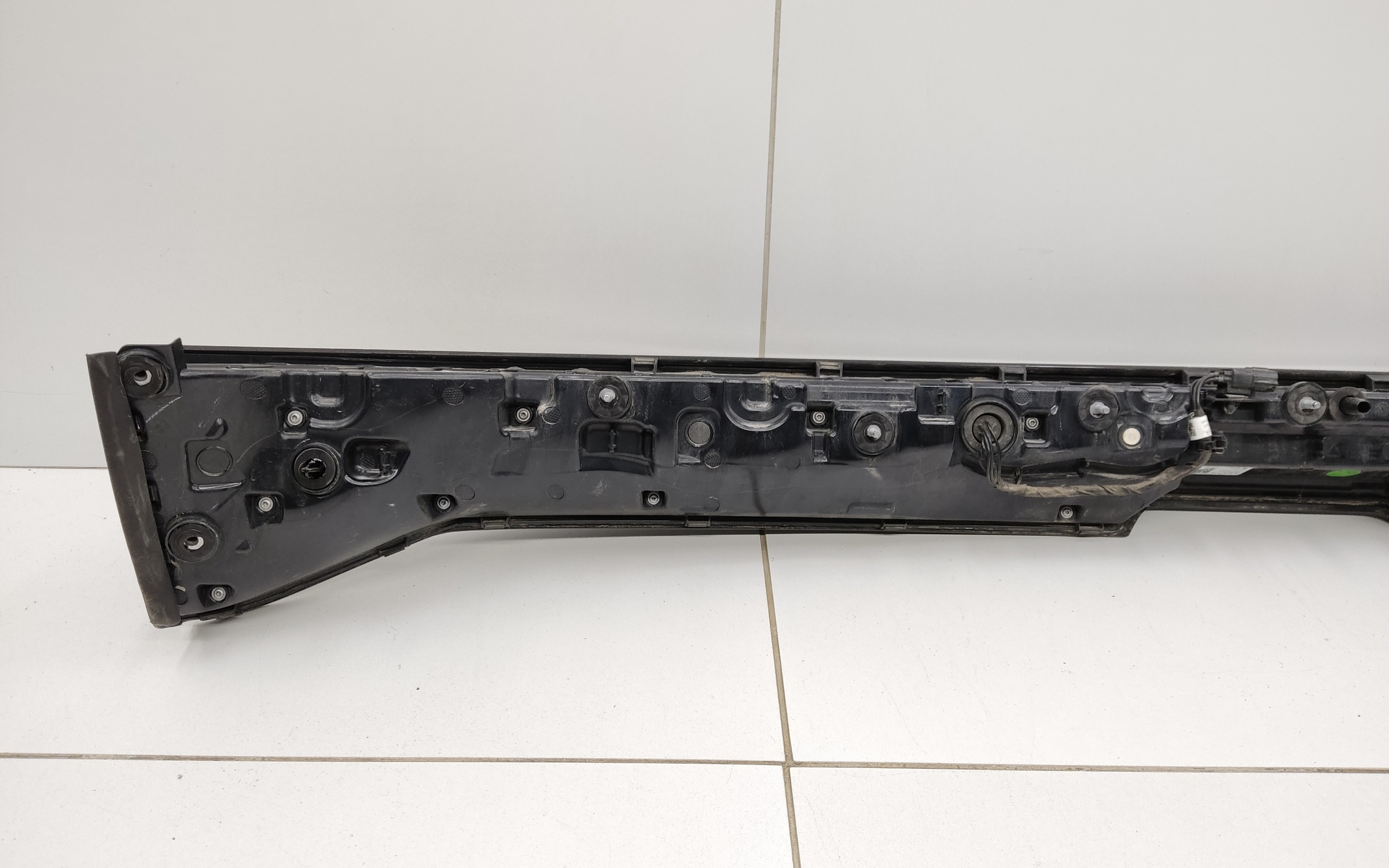 Фонарь крышки багажника Zeekr 001