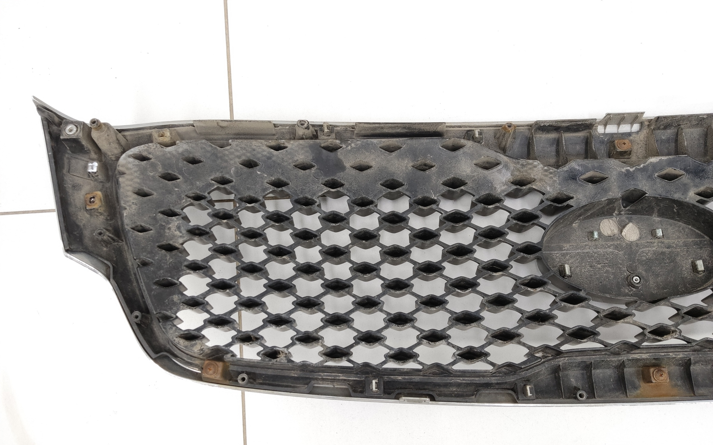 Решетка радиатора Kia Sorento 3