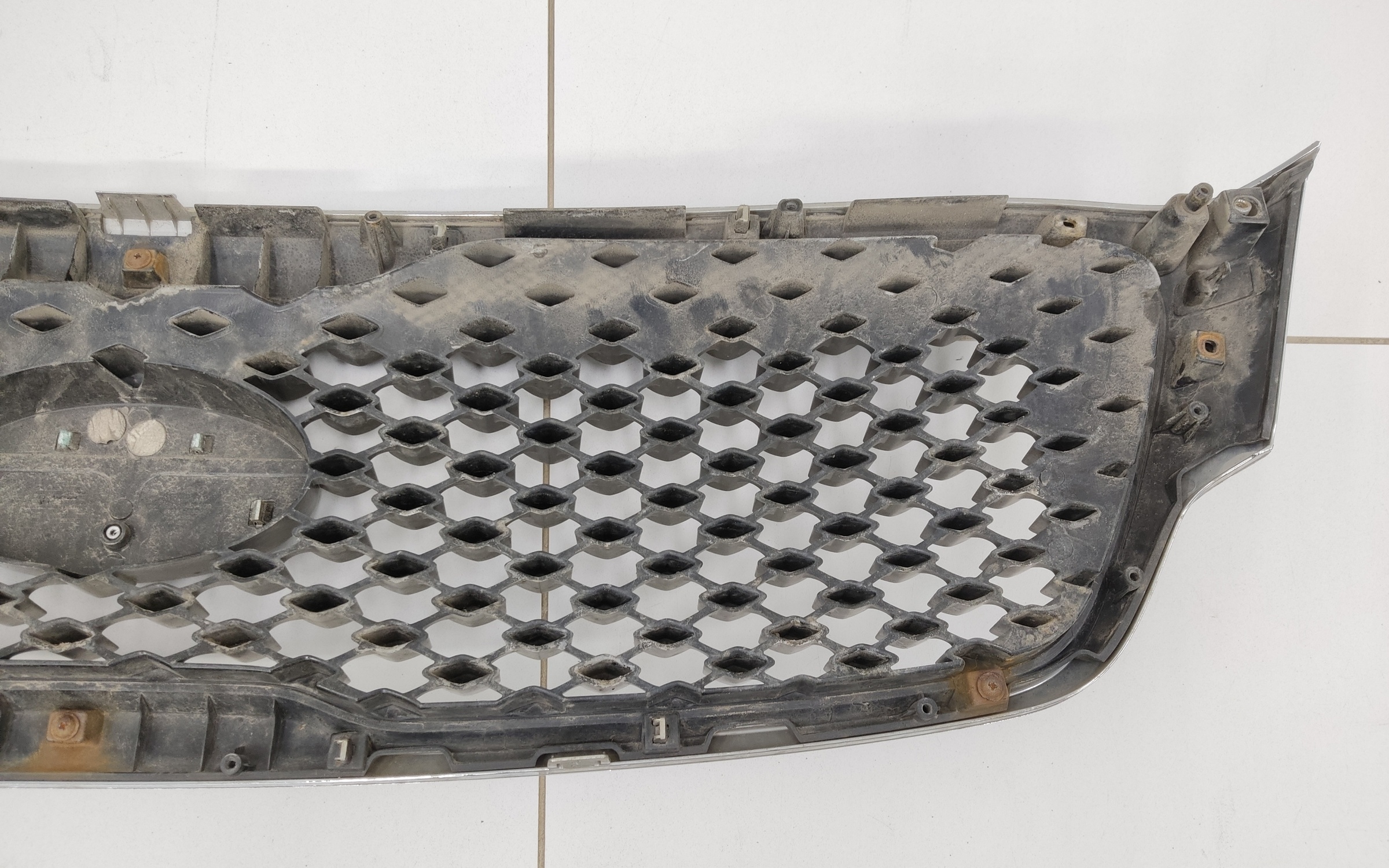 Решетка радиатора Kia Sorento 3