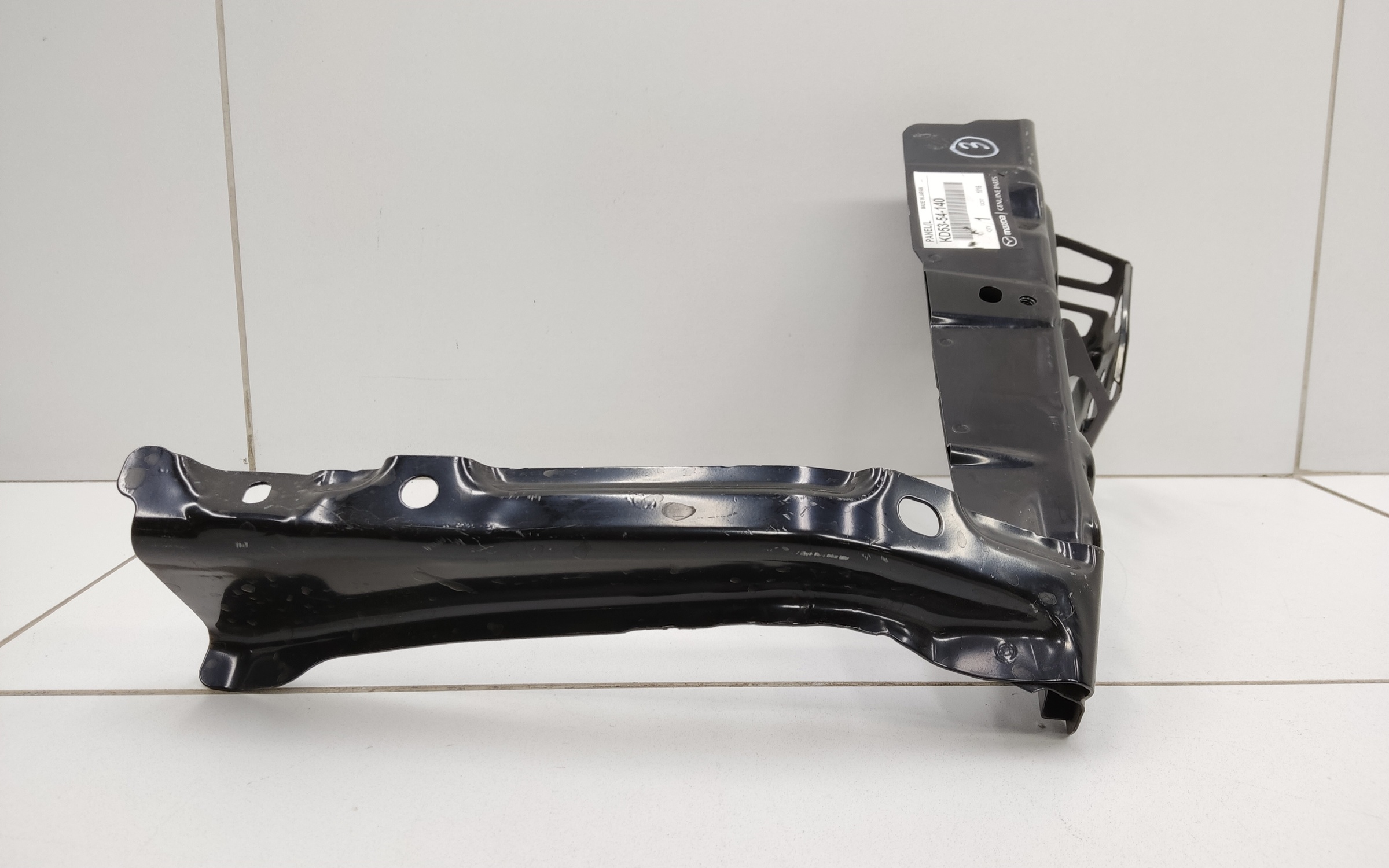 Кронштейн передней панели левый Mazda CX-5 1