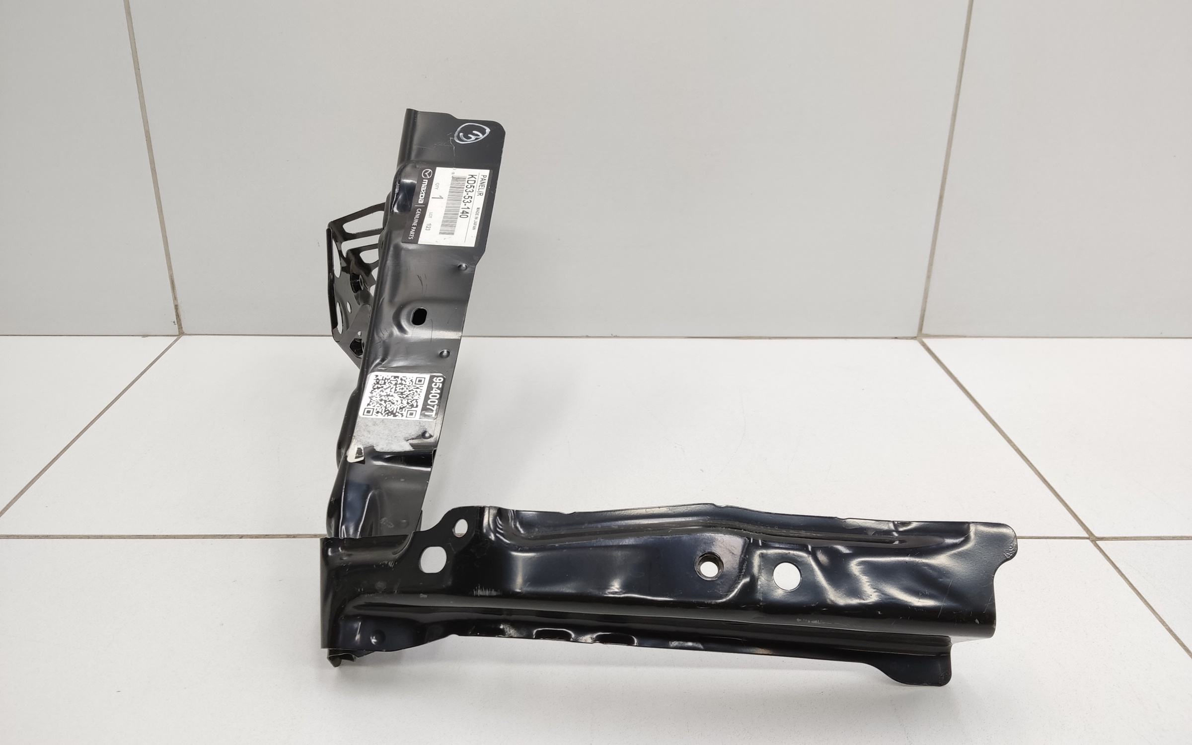 Кронштейн передней панели правый Mazda CX-5 1