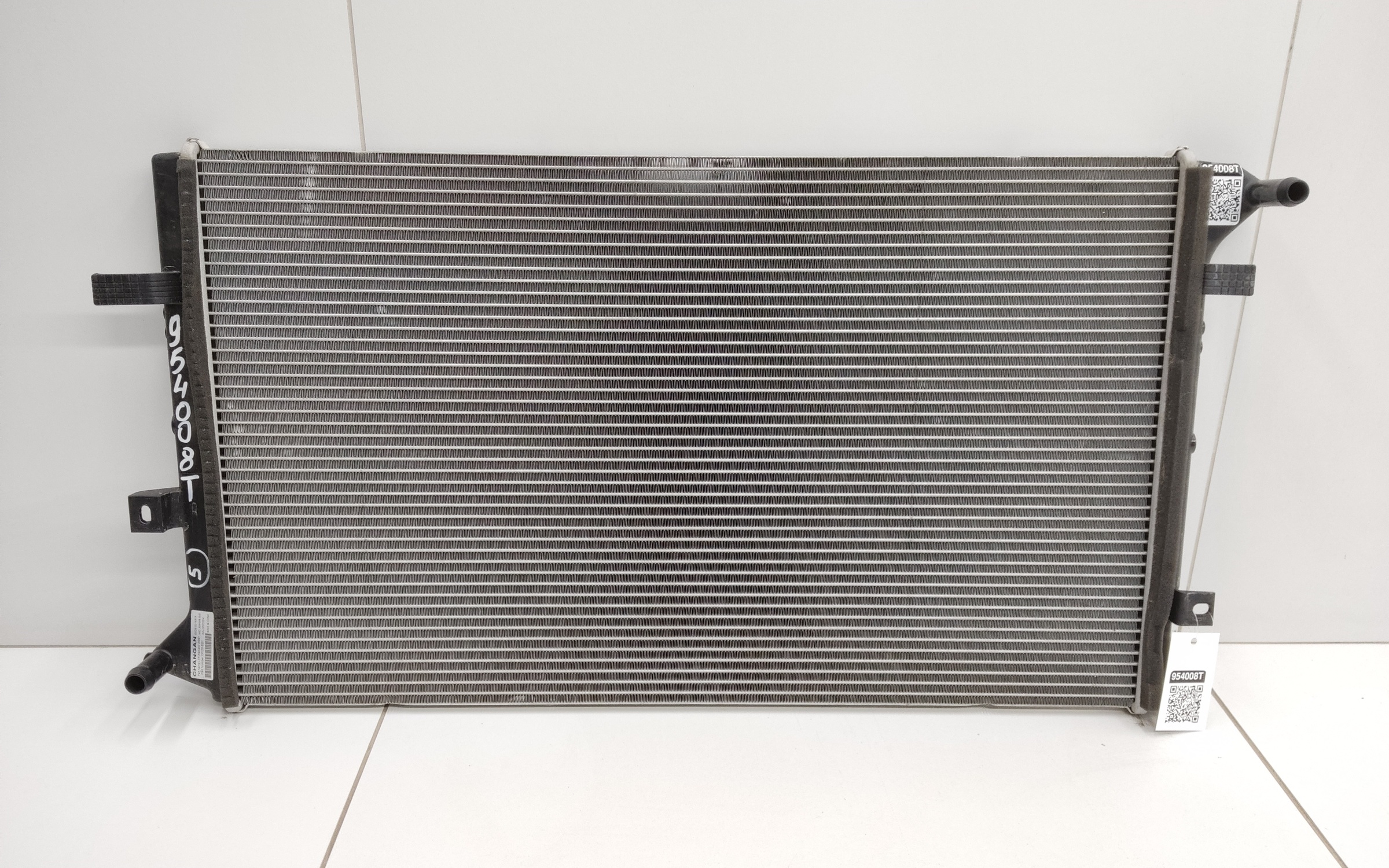 Радиатор охлаждения двигателя дополнительный Changan CS35PLUS Restail