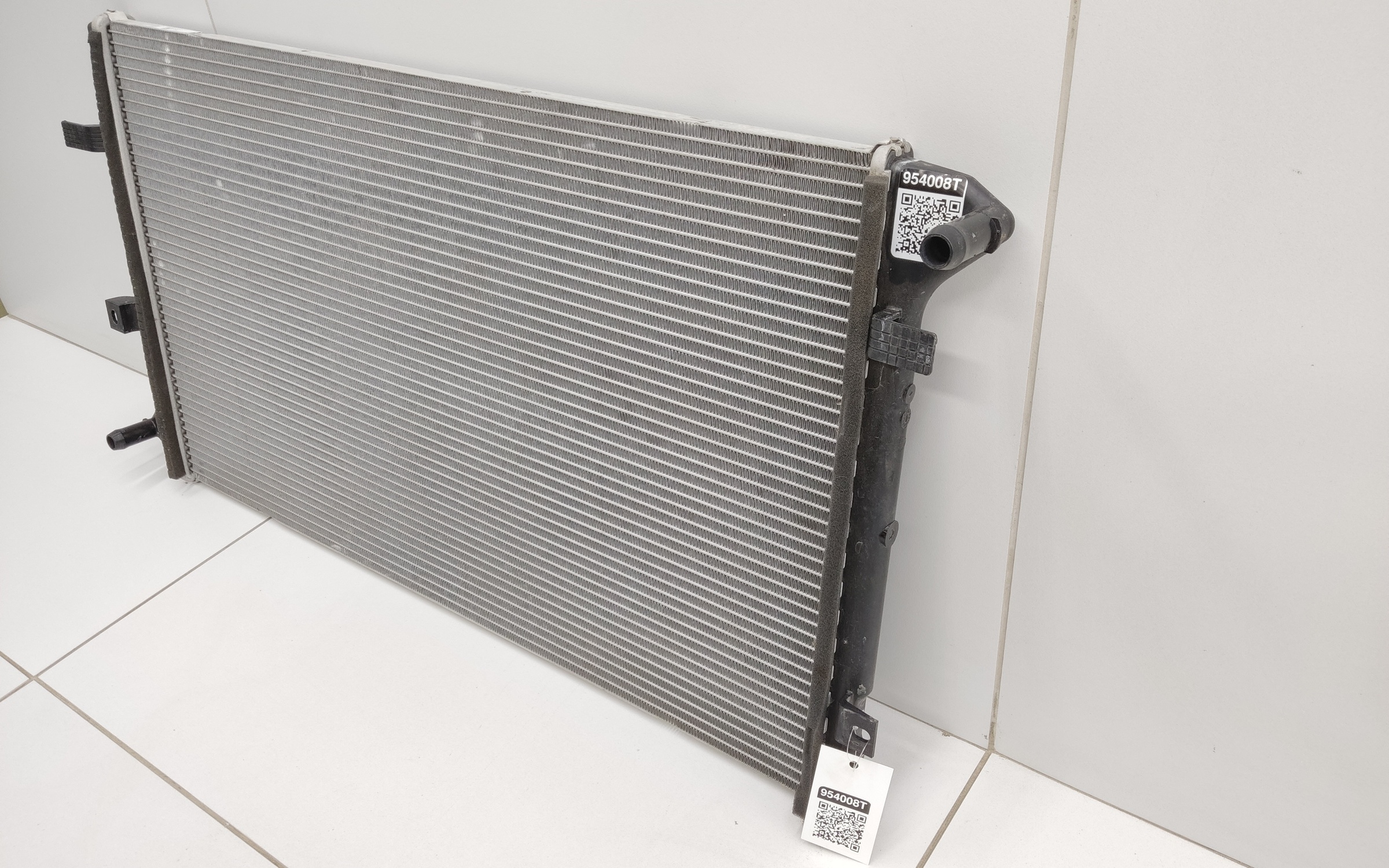 Радиатор охлаждения двигателя дополнительный Changan CS35PLUS Restail