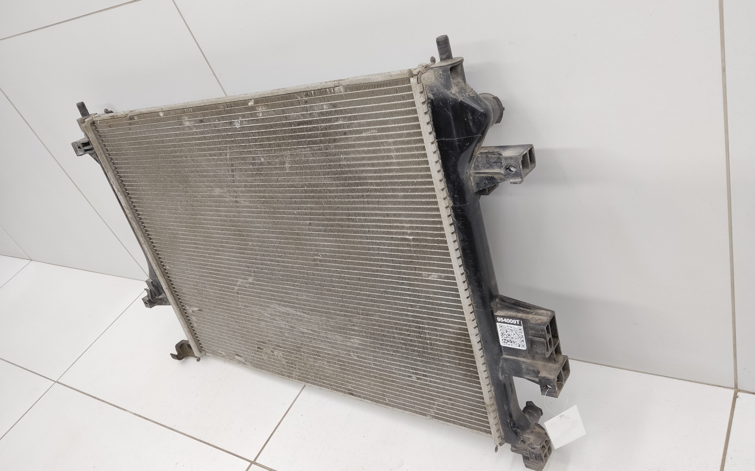 Радиатор охлаждения двигателя Chery Tiggo 7 Pro