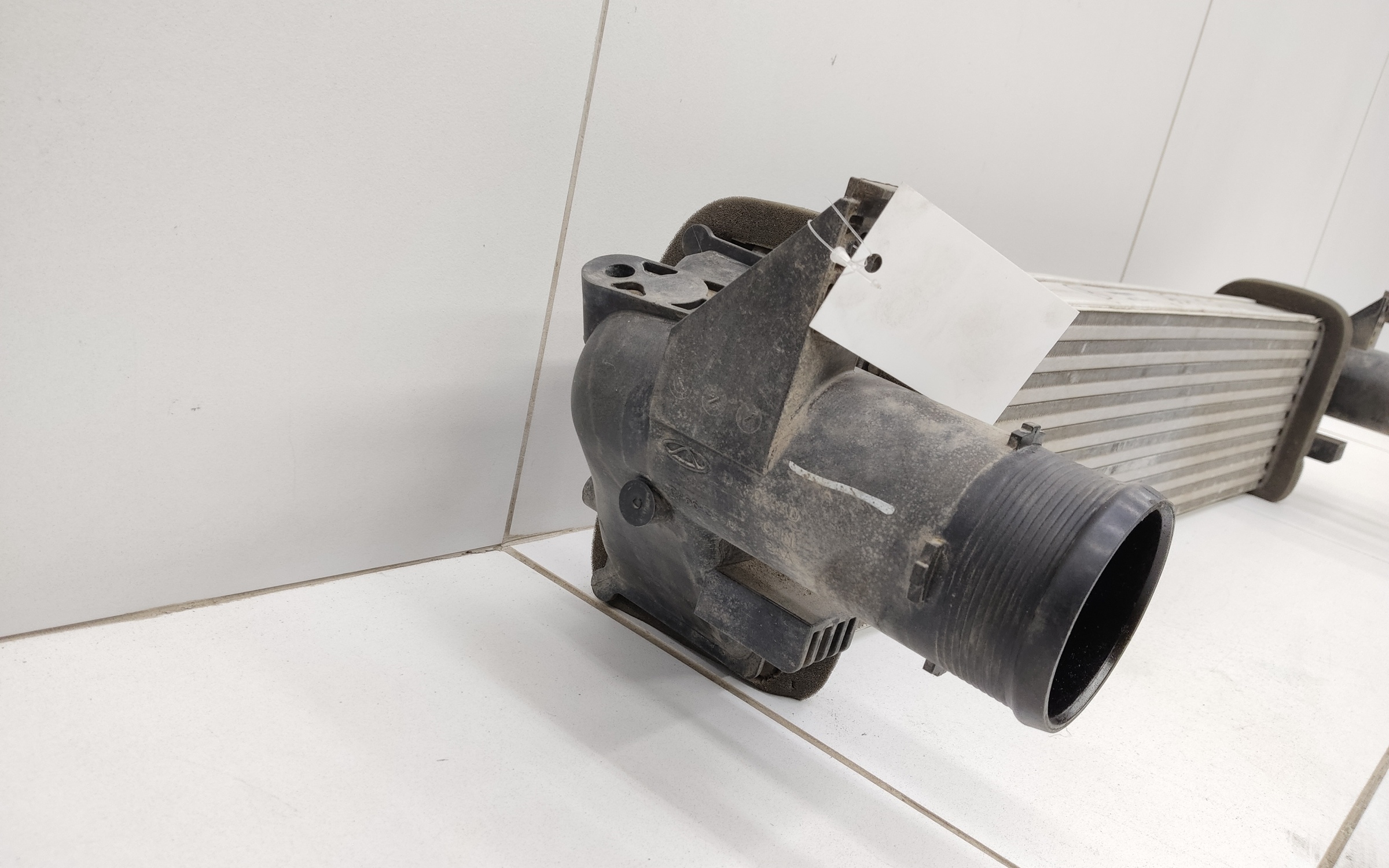 Радиатор турбины "интеркулер" Chery Tiggo 8 Pro