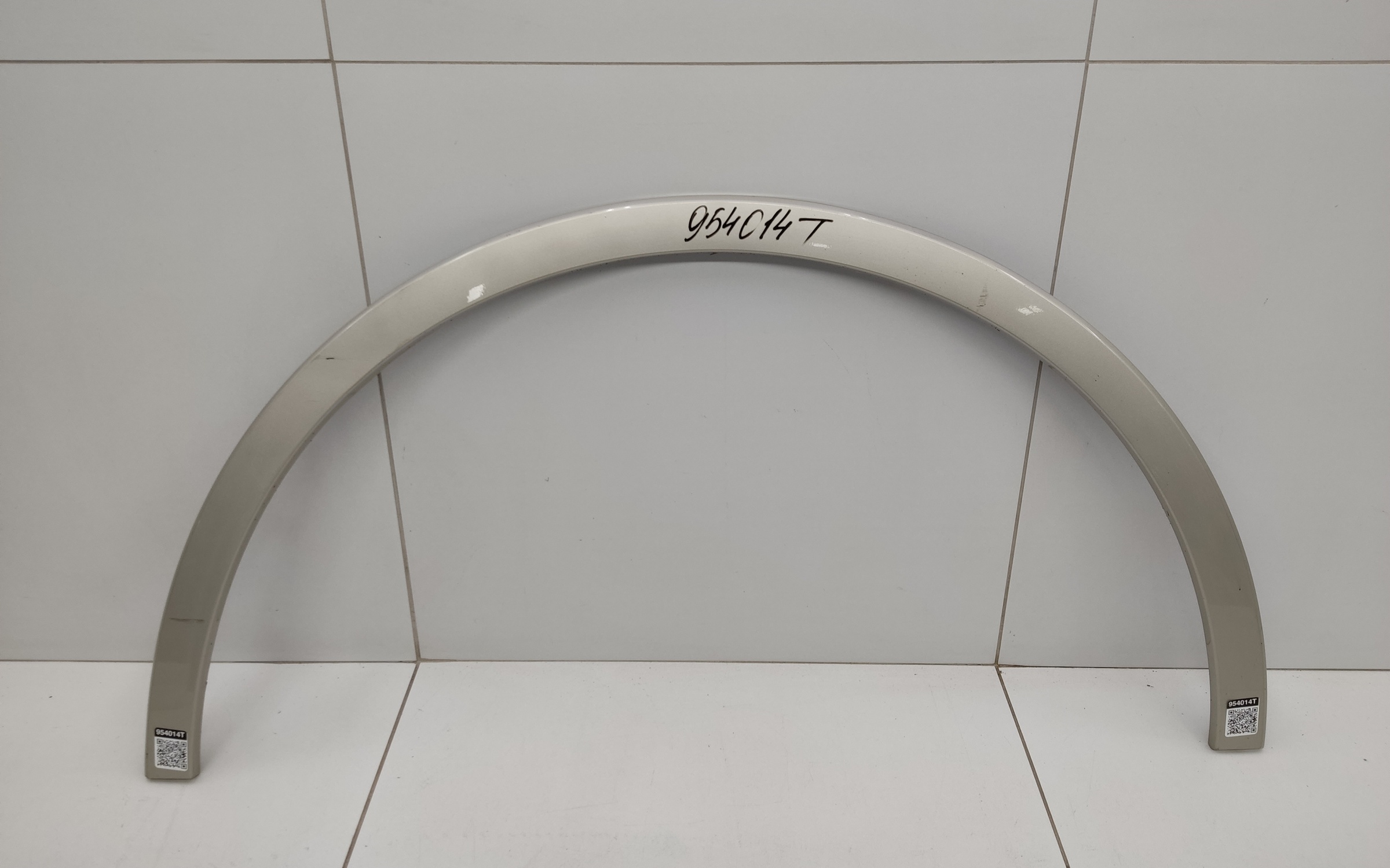 Накладка крыла переднего левого Tank 500