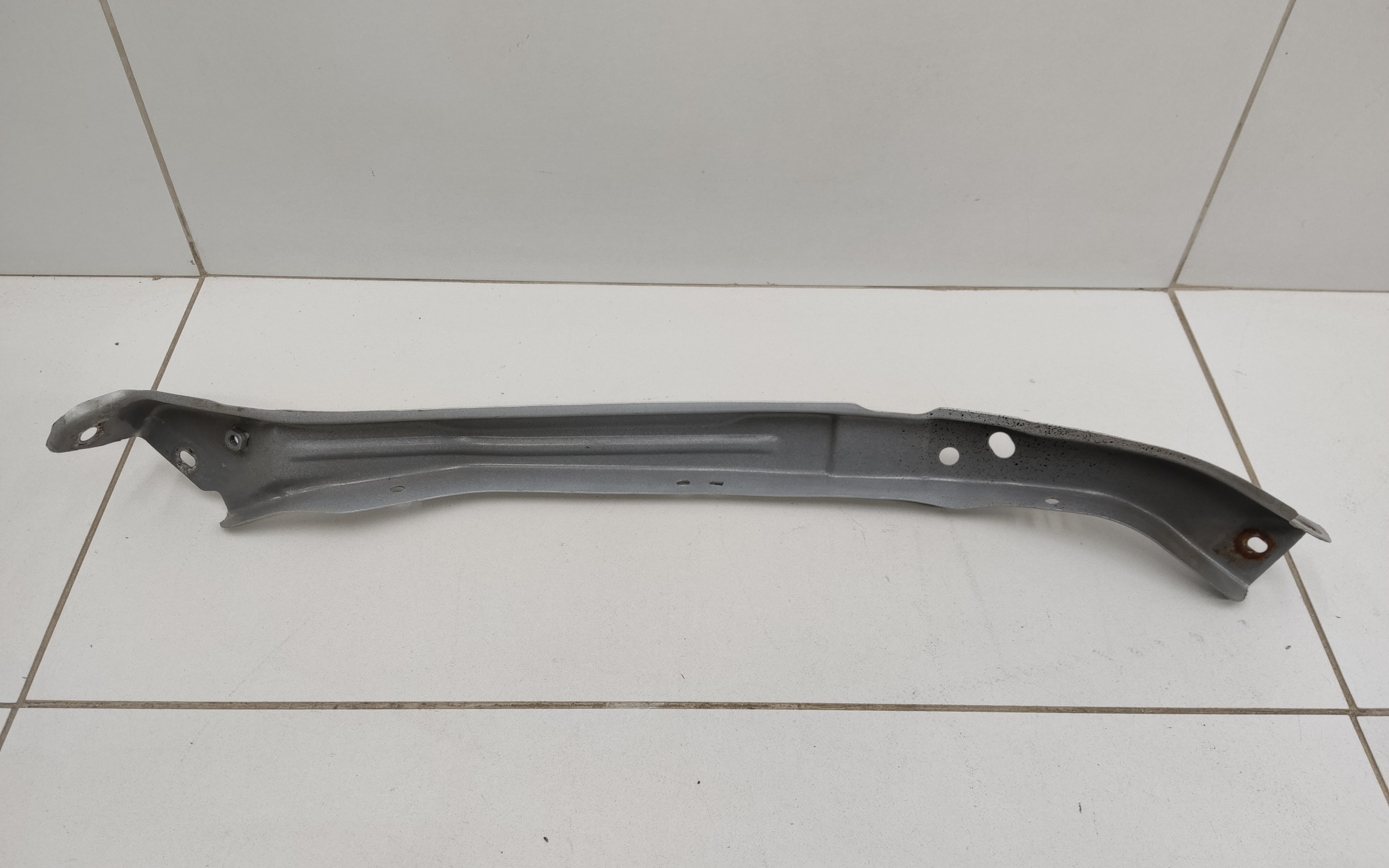 Кронштейн передней панели левый под фару Chery Tiggo 7 Pro