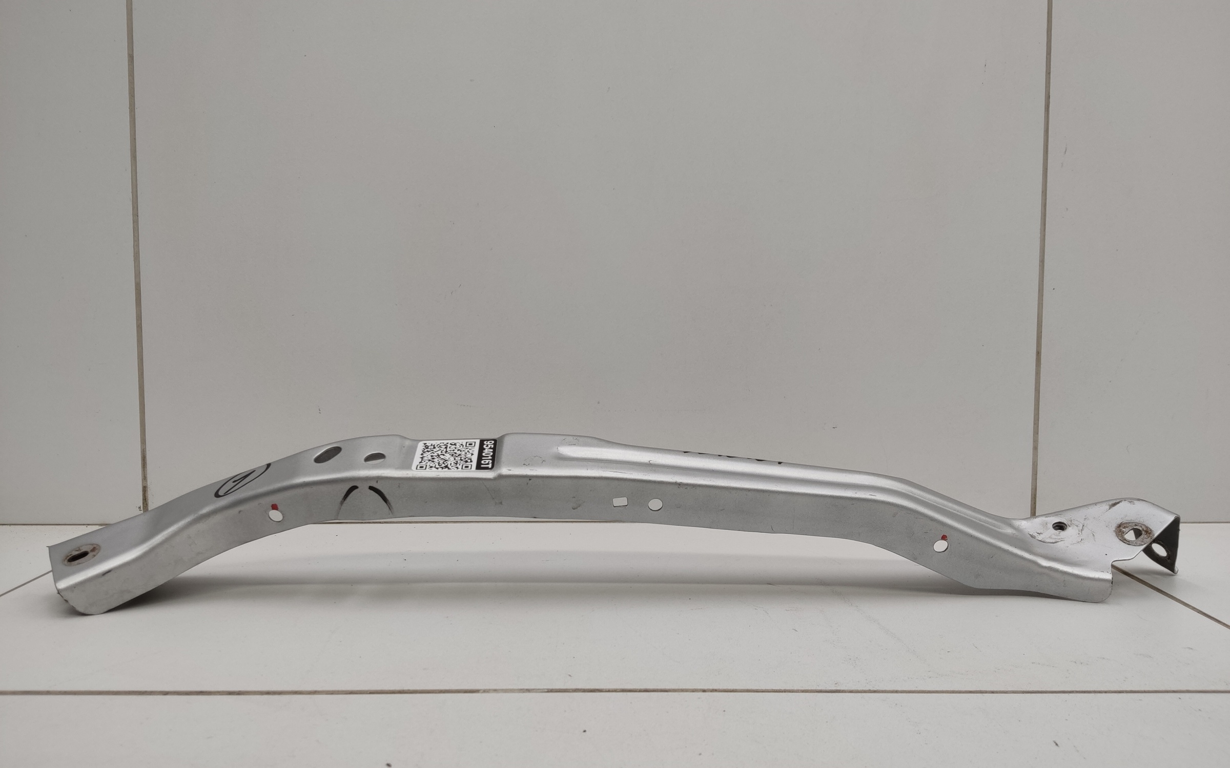 Кронштейн передней панели левый под фару Chery Tiggo 7 Pro