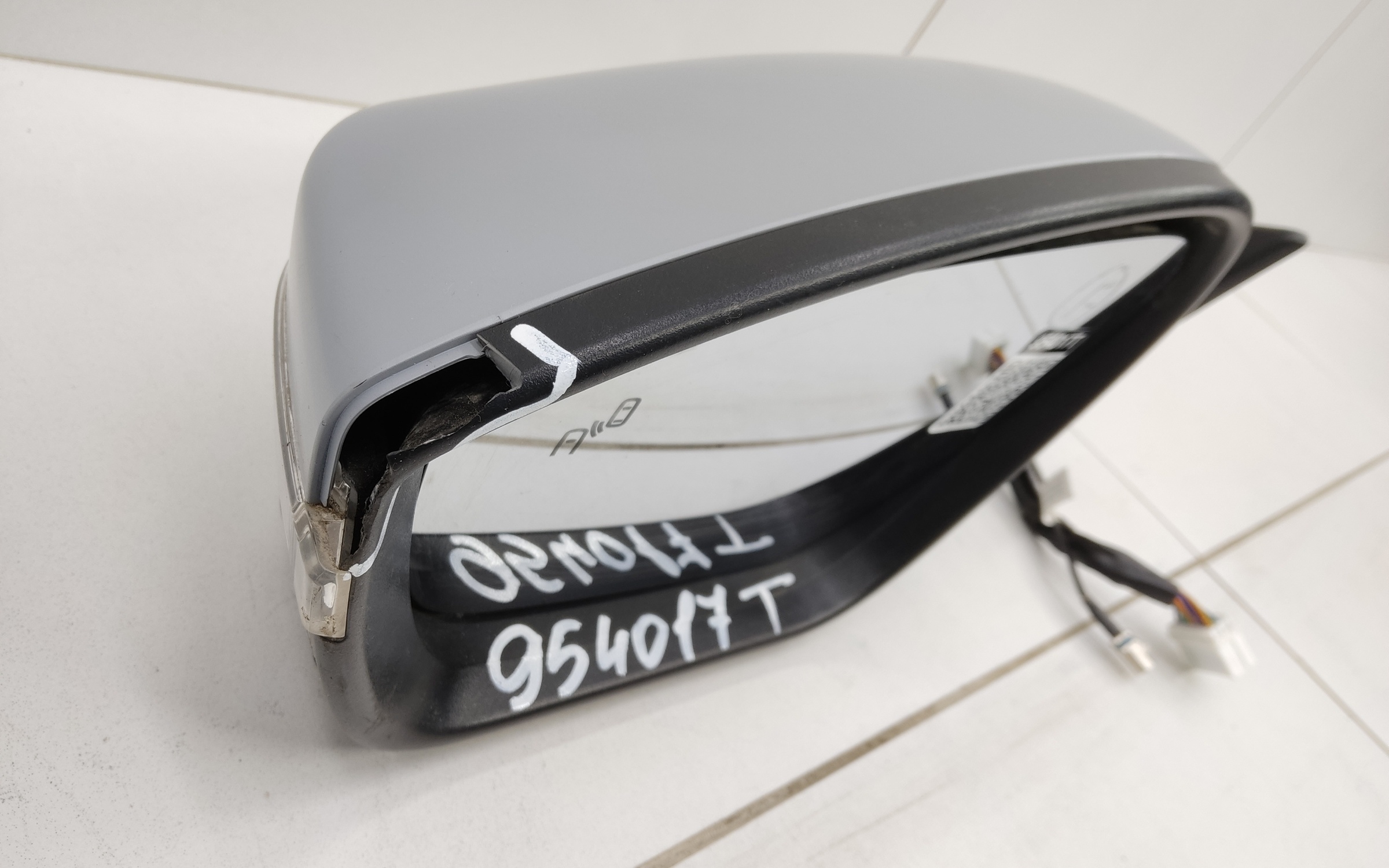 Зеркало левое Exeed TXL 16+1 контактов