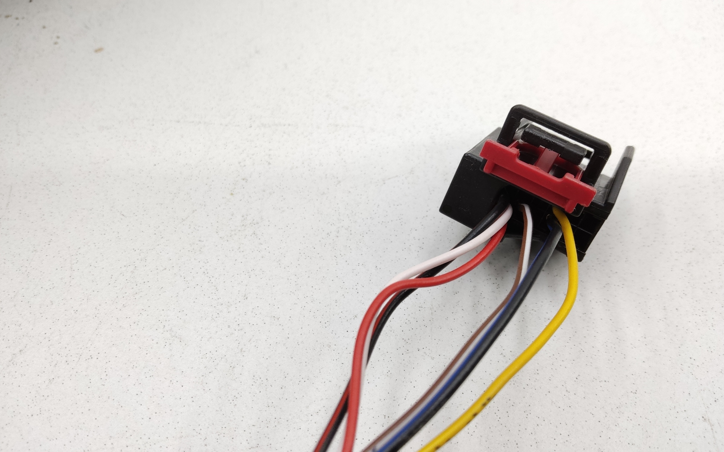 Зеркало правое Volkswagen Tiguan 2 6 контактов