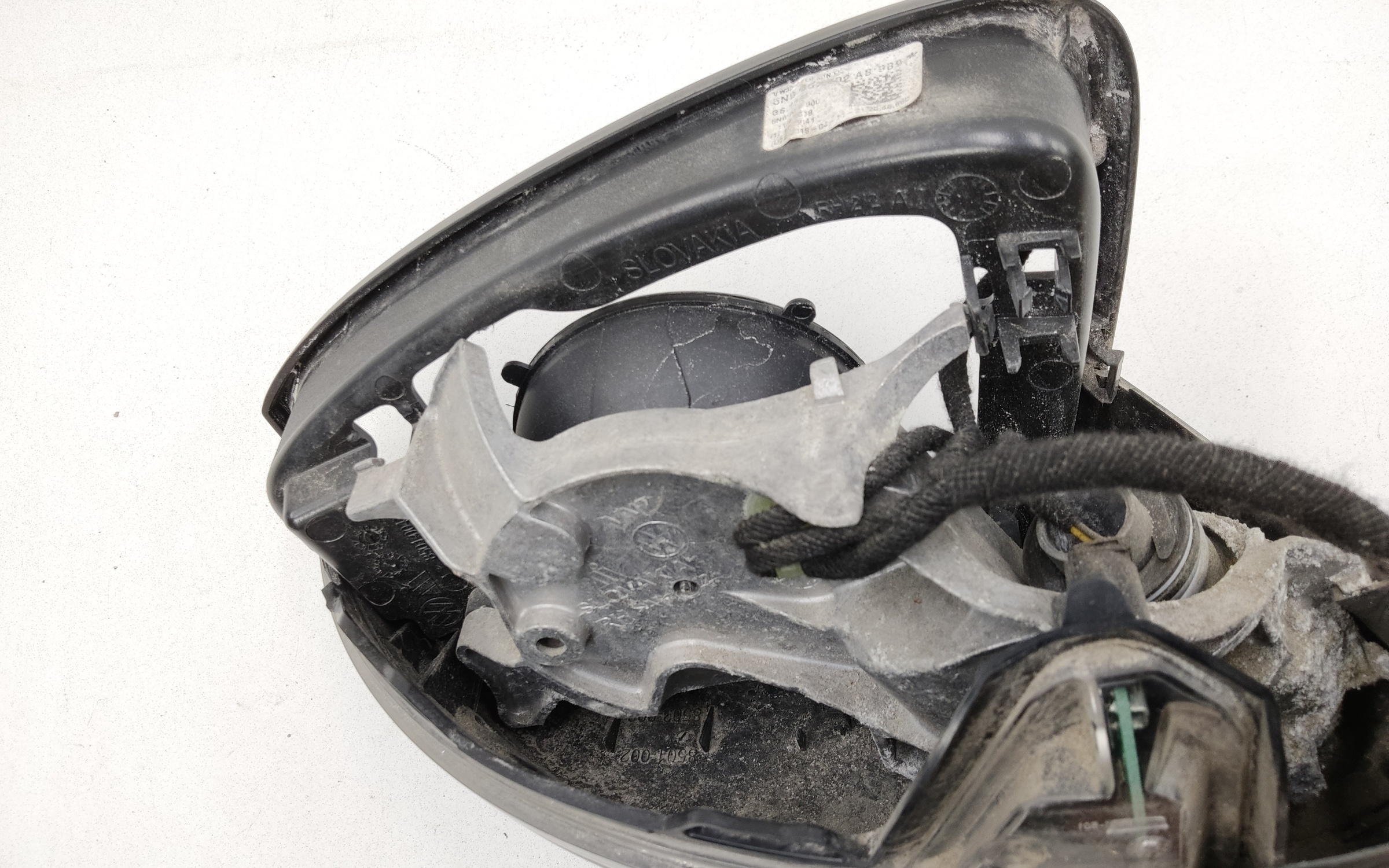 Зеркало правое Volkswagen Tiguan 2 6 контактов