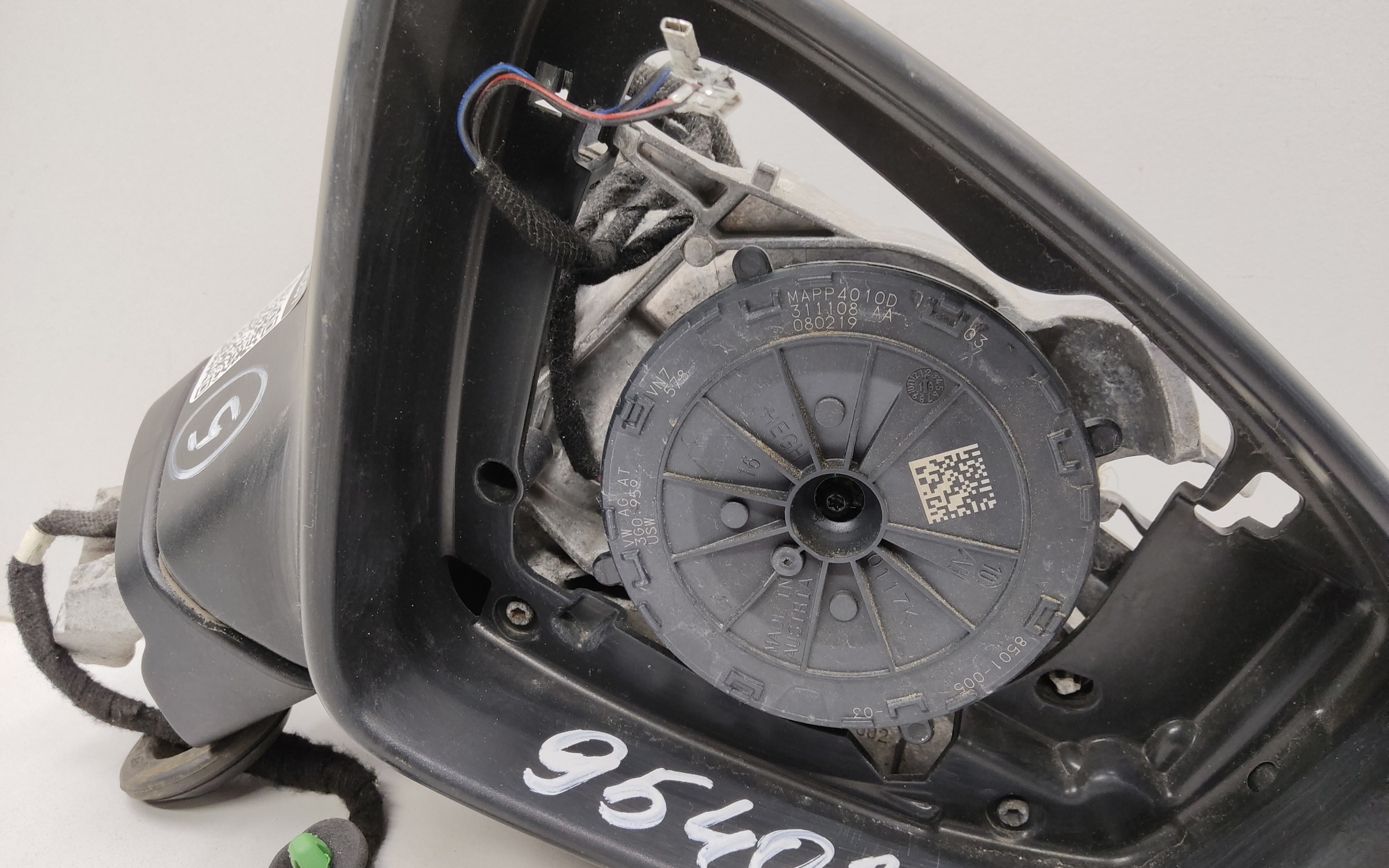 Зеркало правое Volkswagen Tiguan 2 6 контактов