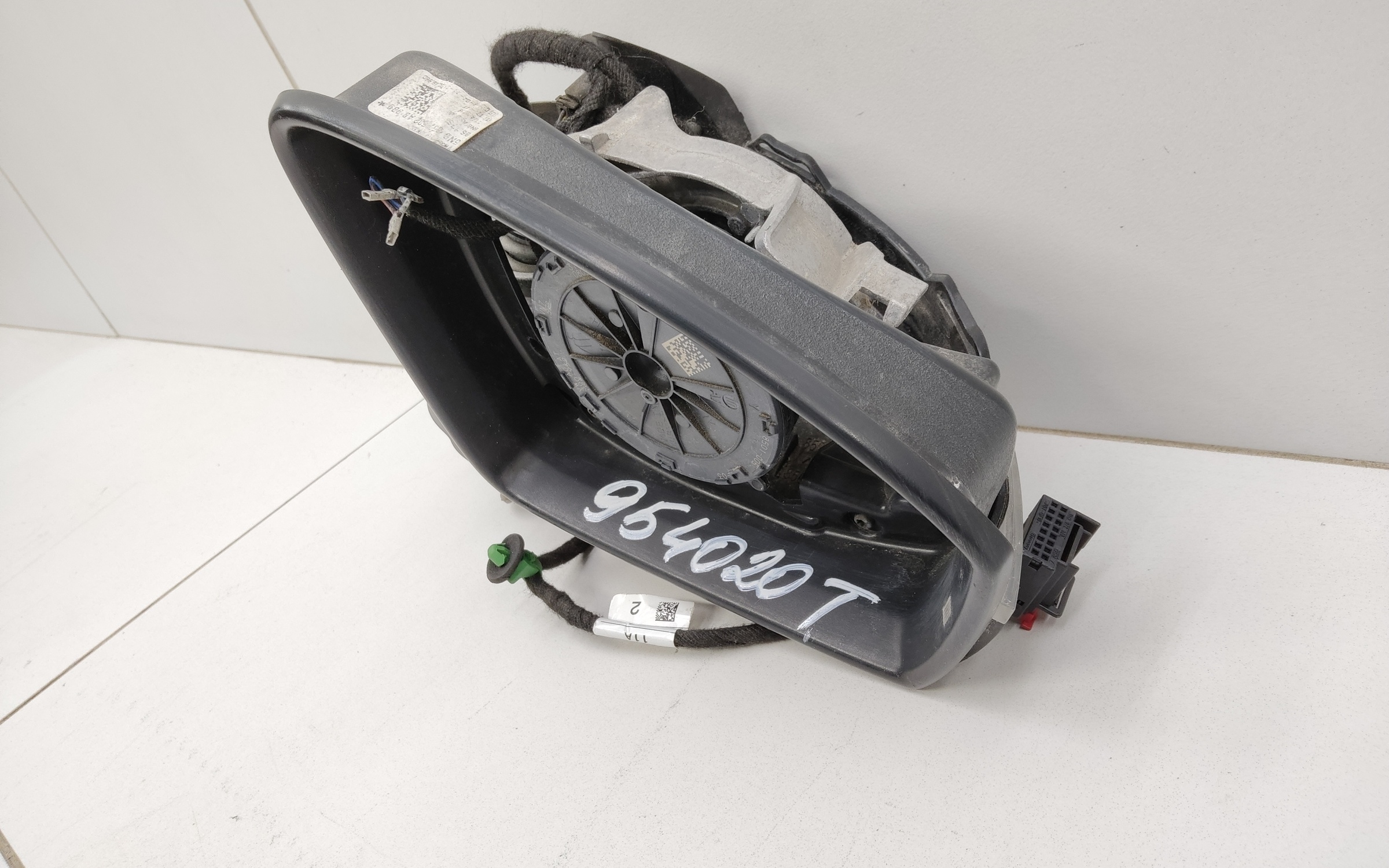 Зеркало правое Volkswagen Tiguan 2 6 контактов