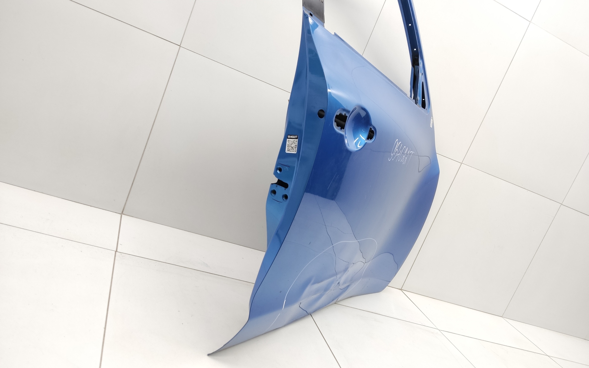 Дверь передняя правая Nissan Juke