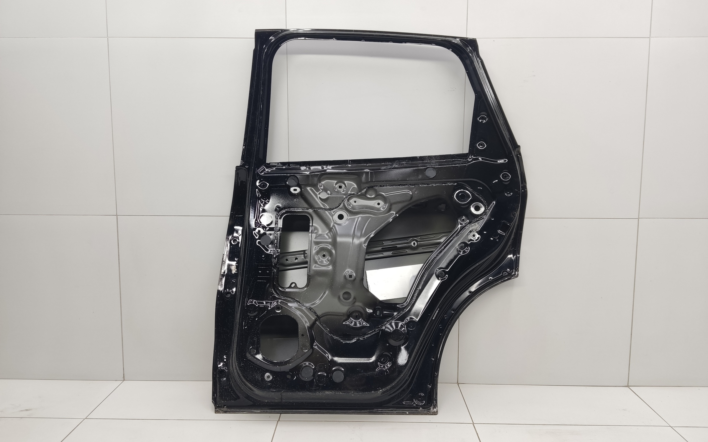 Дверь задняя правая Haval Jolion Restail