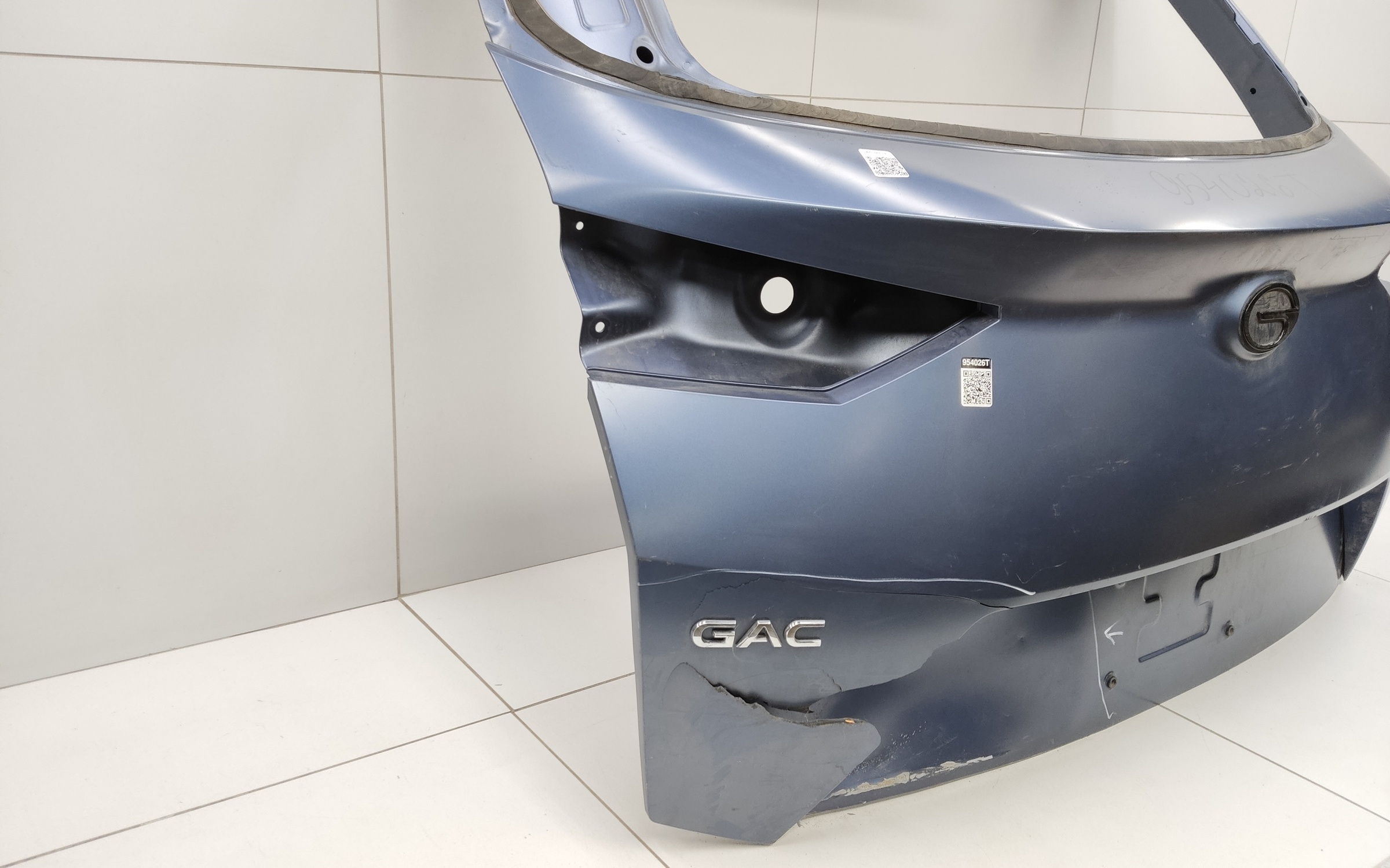 Крышка багажника GAC GS3