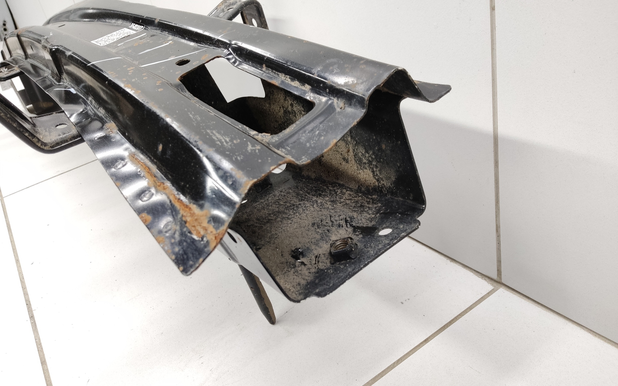 Усилитель заднего бампера Kia Rio 4 Restail