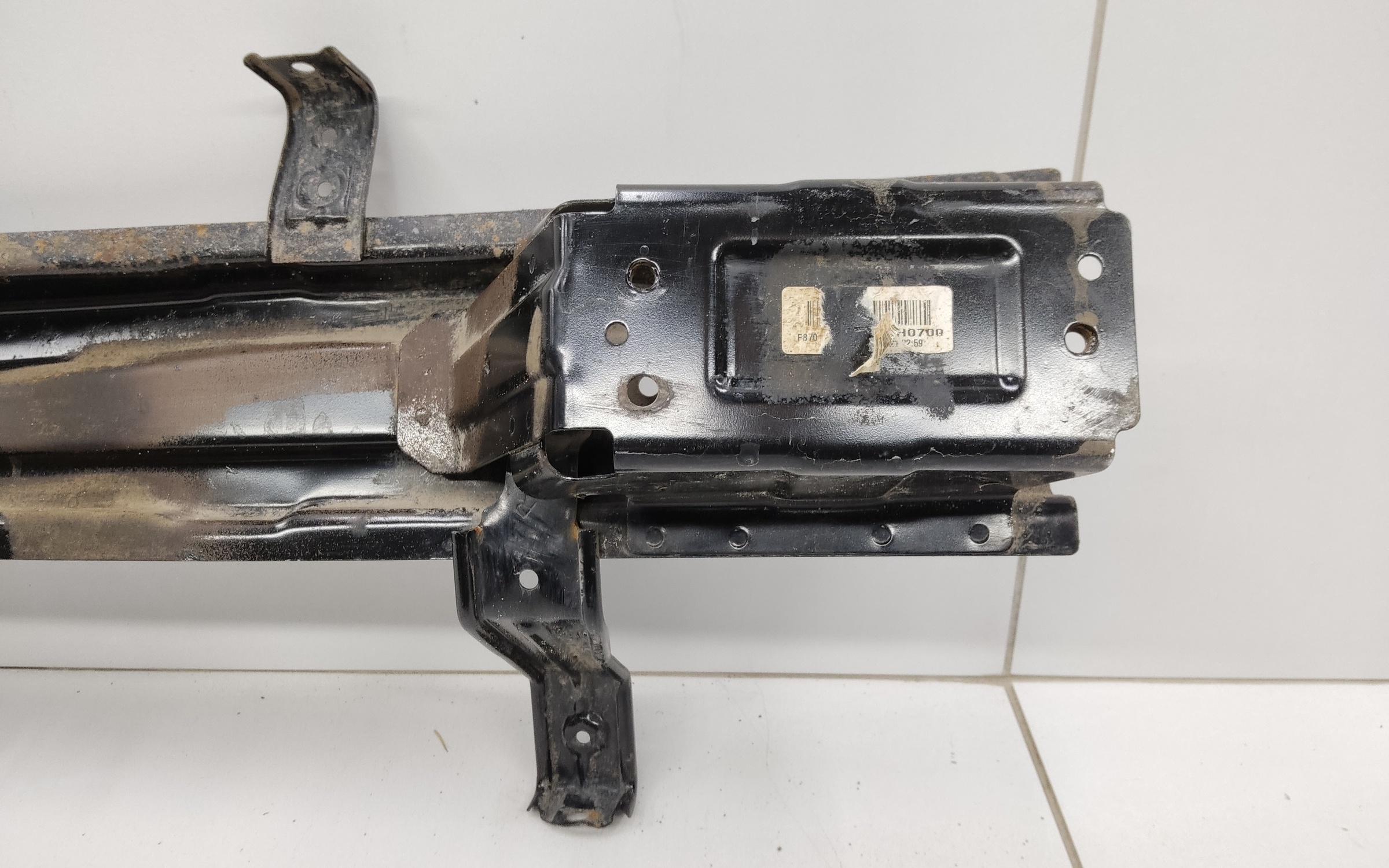 Усилитель заднего бампера Kia Rio 4 Restail