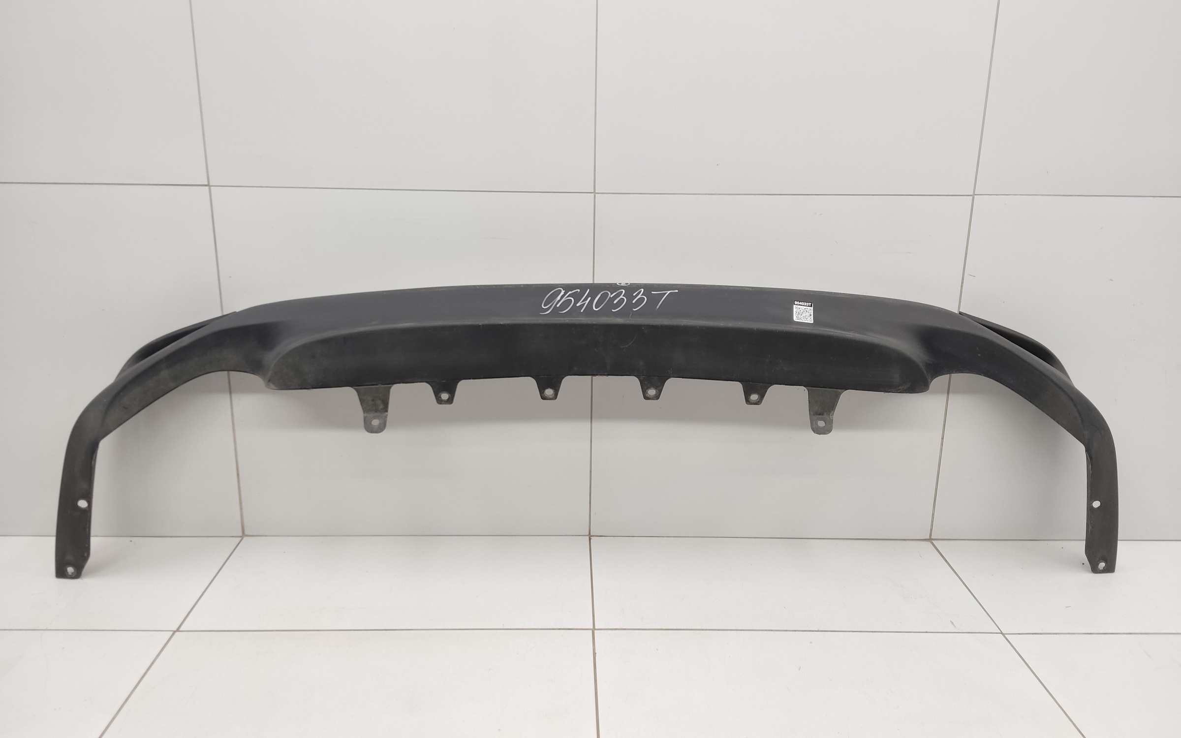 Юбка заднего бампера Toyota Camry V70