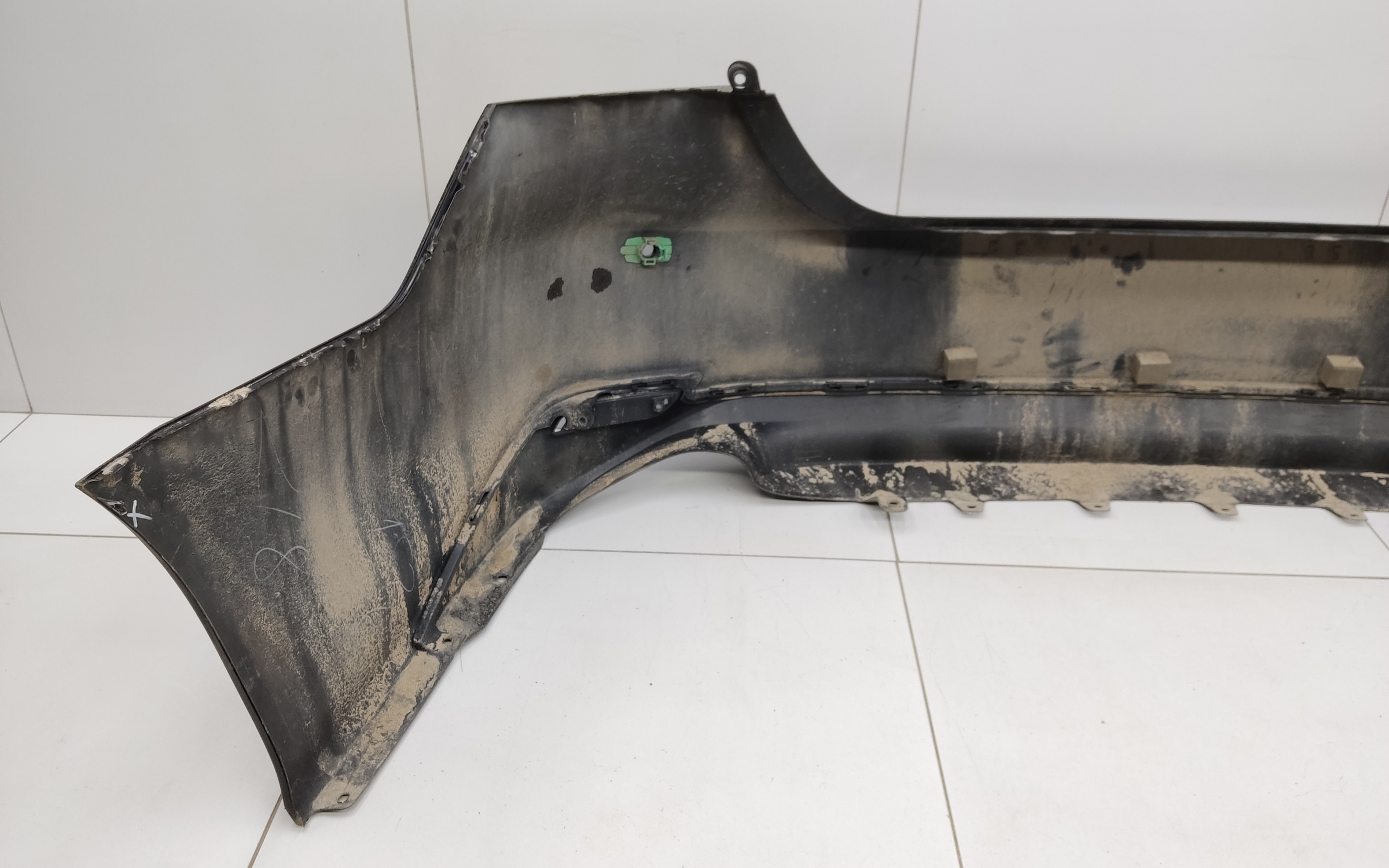 Бампер задний Toyota Camry V70