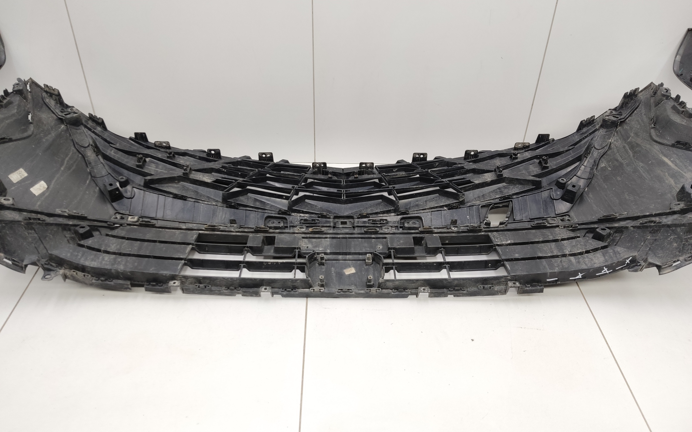 Бампер передний Geely Cityray